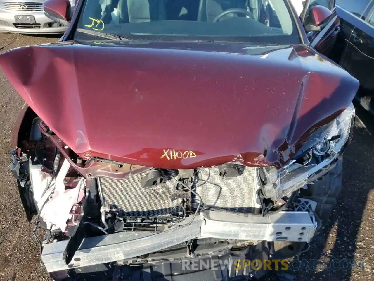 7 Photograph of a damaged car 5TDJZRFH9KS979321 TOYOTA HIGHLANDER 2019