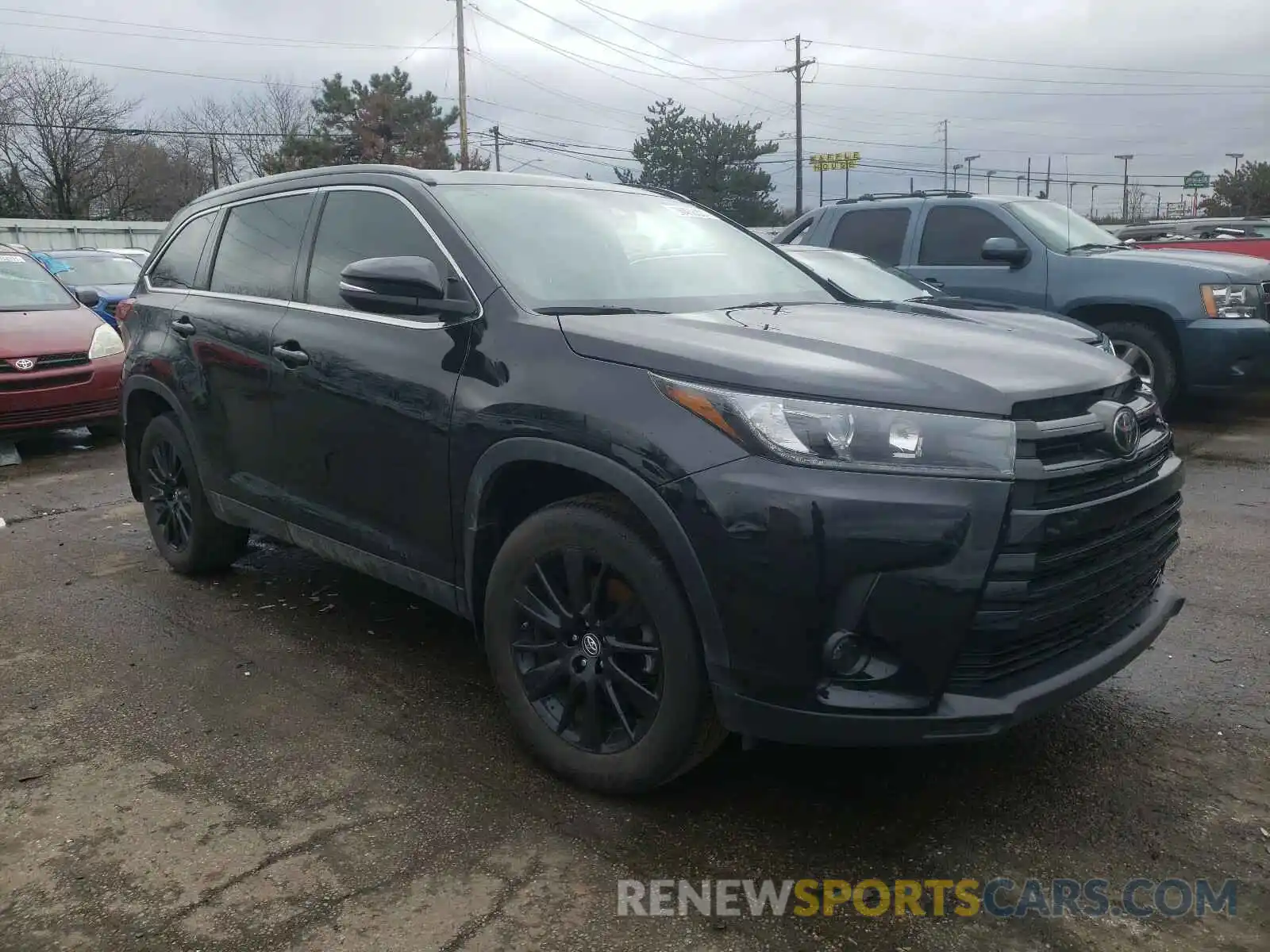 1 Photograph of a damaged car 5TDJZRFHXKS568090 TOYOTA HIGHLANDER 2019