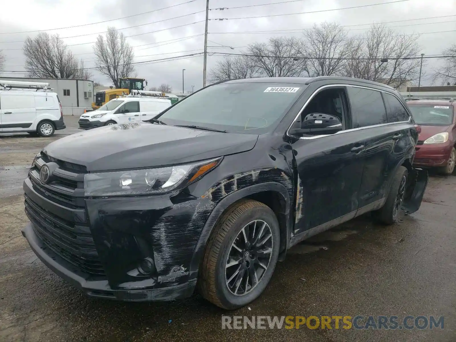 2 Photograph of a damaged car 5TDJZRFHXKS568090 TOYOTA HIGHLANDER 2019