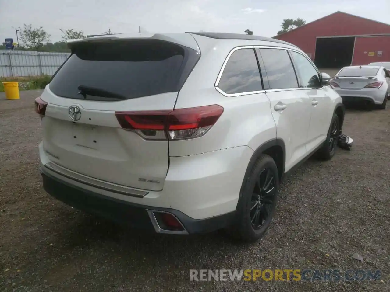 4 Фотография поврежденного автомобиля 5TDJZRFHXKS568784 TOYOTA HIGHLANDER 2019