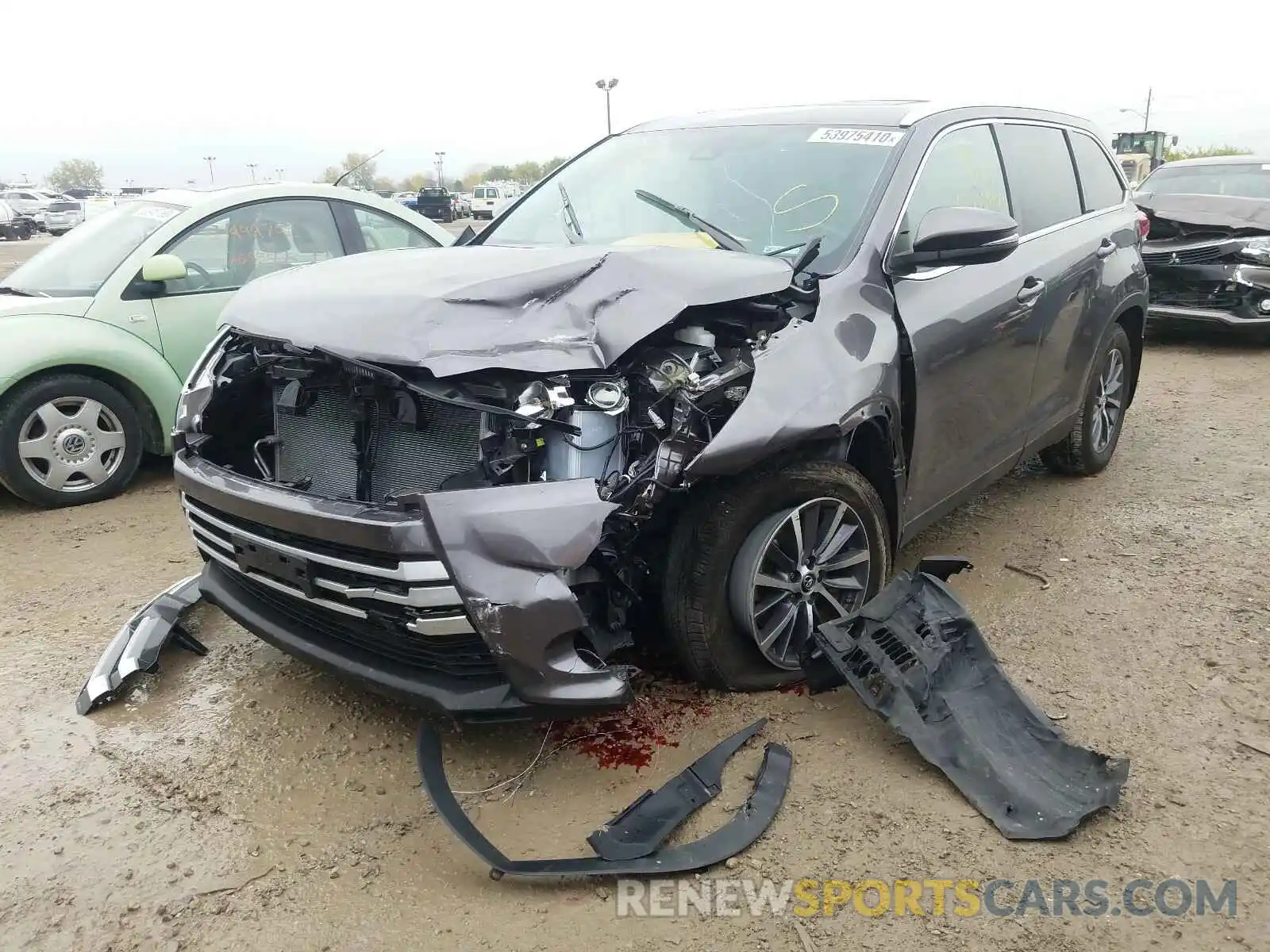 2 Фотография поврежденного автомобиля 5TDJZRFHXKS569675 TOYOTA HIGHLANDER 2019