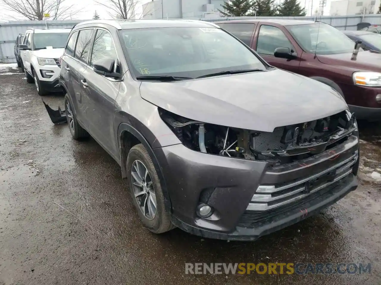 1 Photograph of a damaged car 5TDJZRFHXKS577582 TOYOTA HIGHLANDER 2019