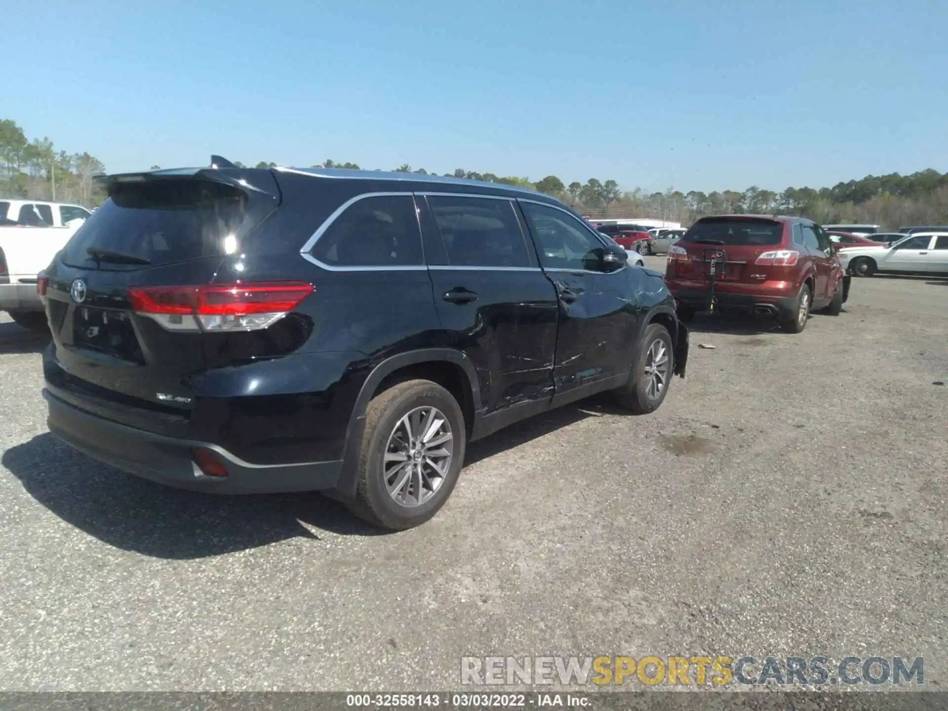 4 Фотография поврежденного автомобиля 5TDJZRFHXKS589506 TOYOTA HIGHLANDER 2019