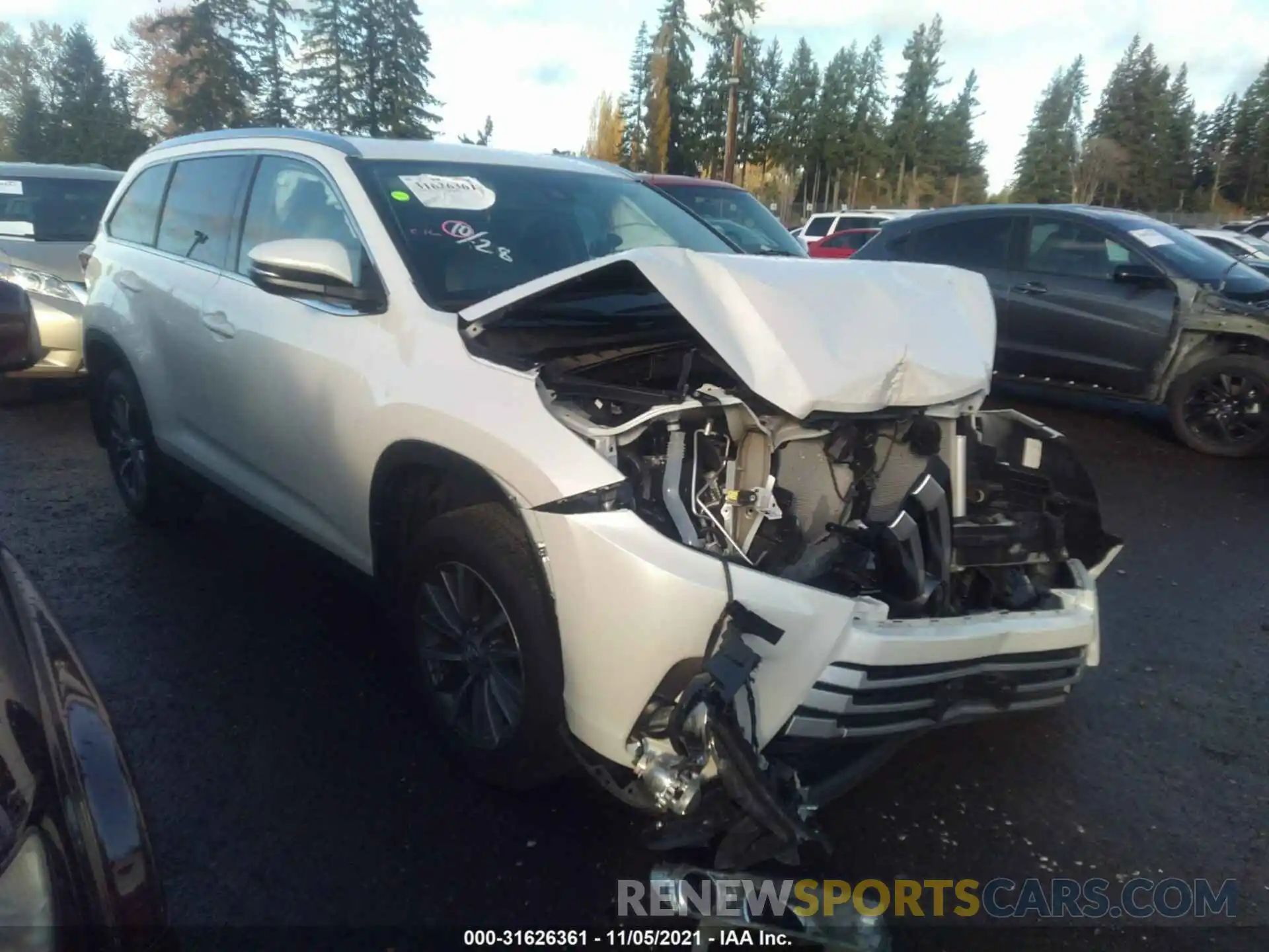 1 Photograph of a damaged car 5TDJZRFHXKS589893 TOYOTA HIGHLANDER 2019