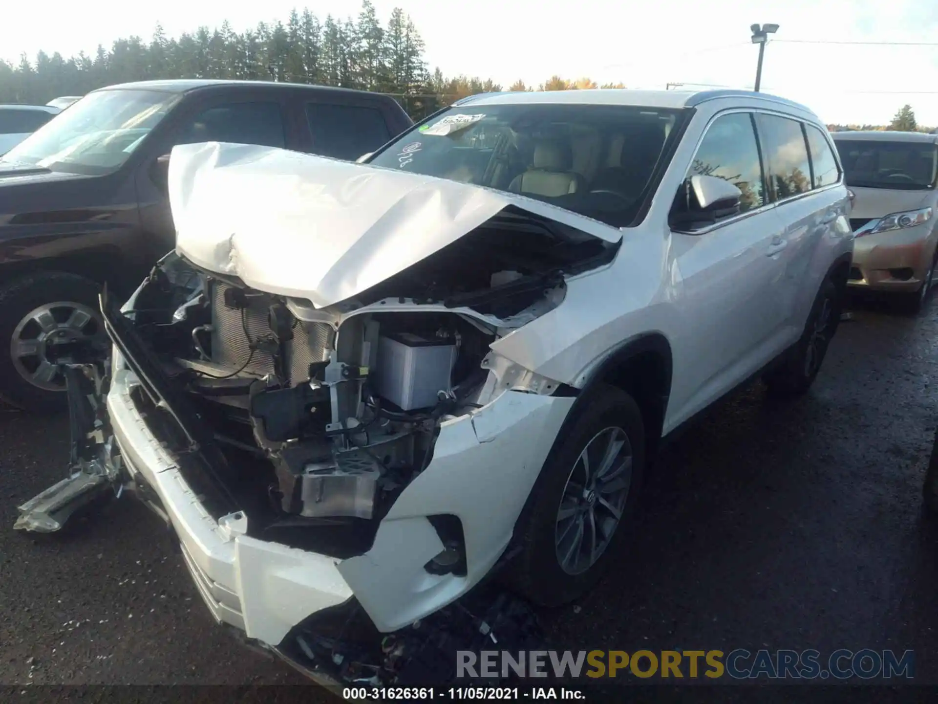 2 Фотография поврежденного автомобиля 5TDJZRFHXKS589893 TOYOTA HIGHLANDER 2019