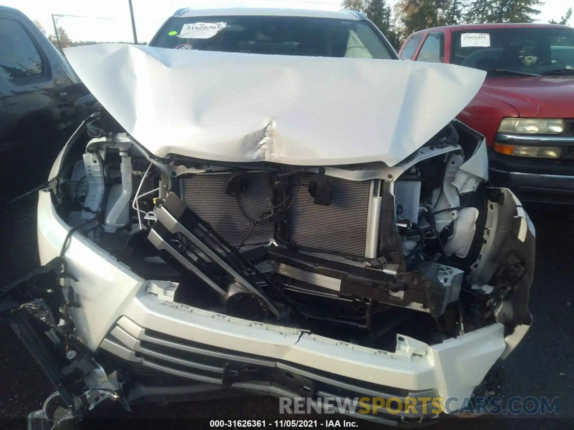 6 Photograph of a damaged car 5TDJZRFHXKS589893 TOYOTA HIGHLANDER 2019