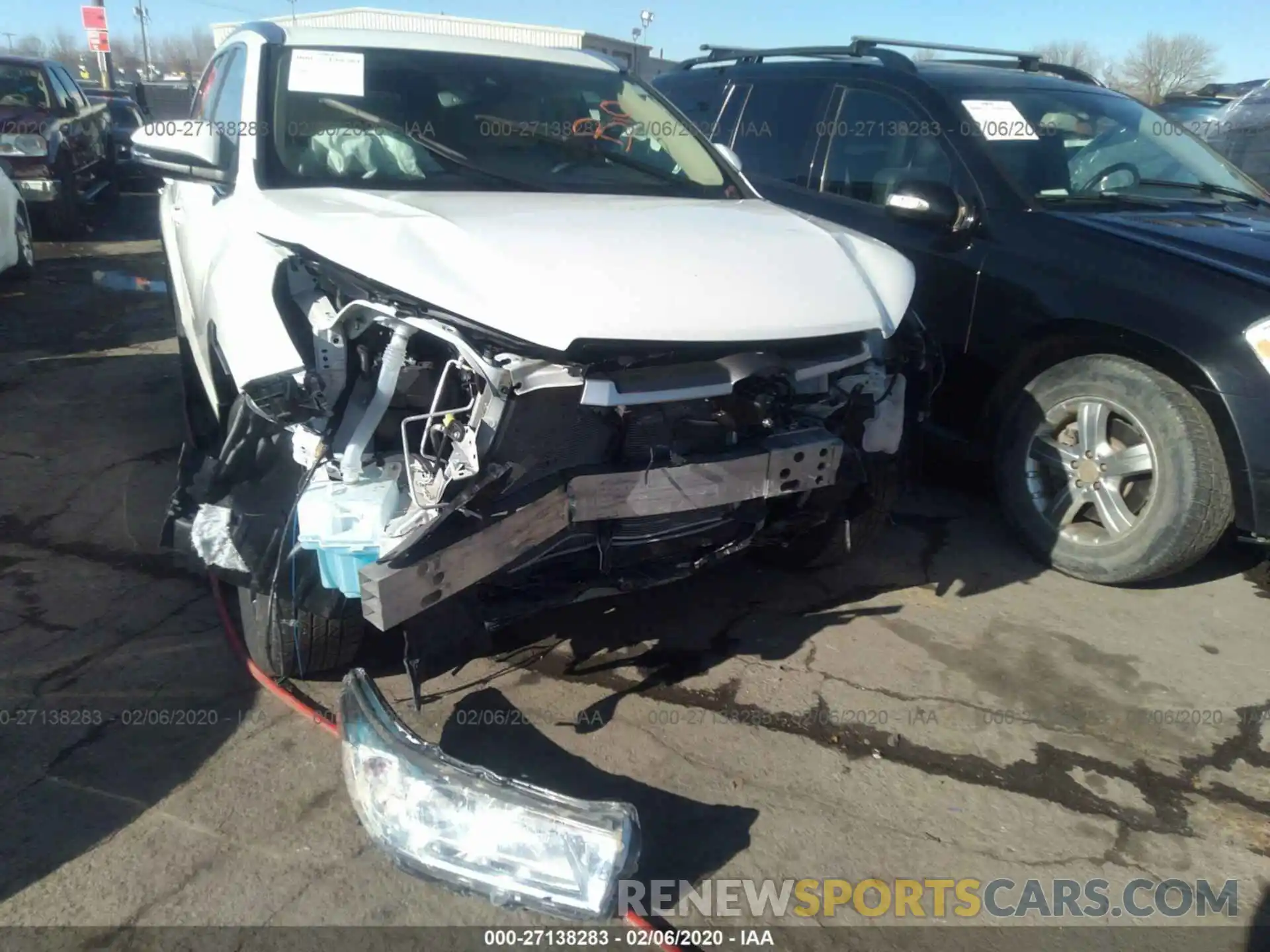 6 Photograph of a damaged car 5TDJZRFHXKS589943 TOYOTA HIGHLANDER 2019