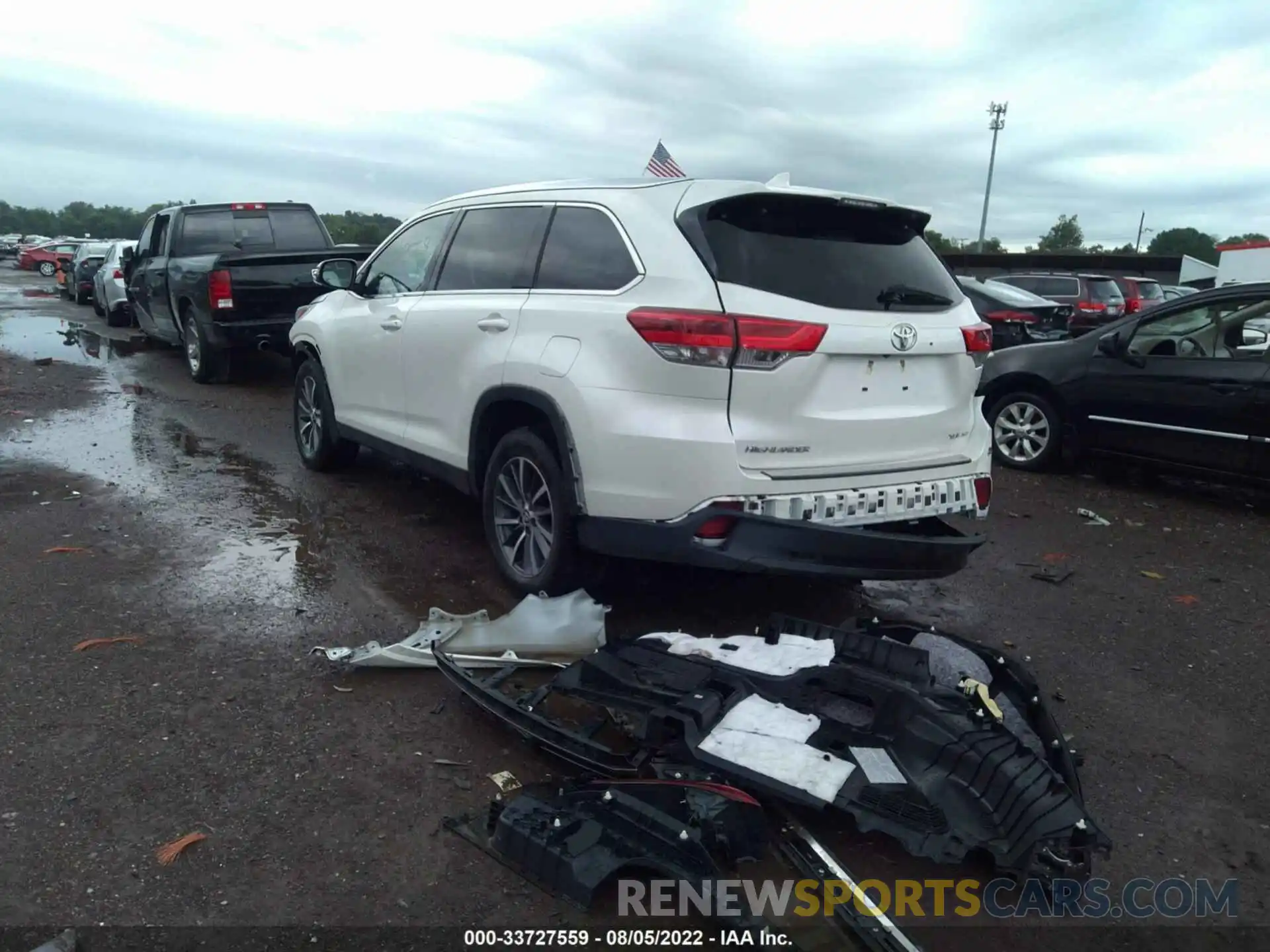 3 Фотография поврежденного автомобиля 5TDJZRFHXKS593958 TOYOTA HIGHLANDER 2019