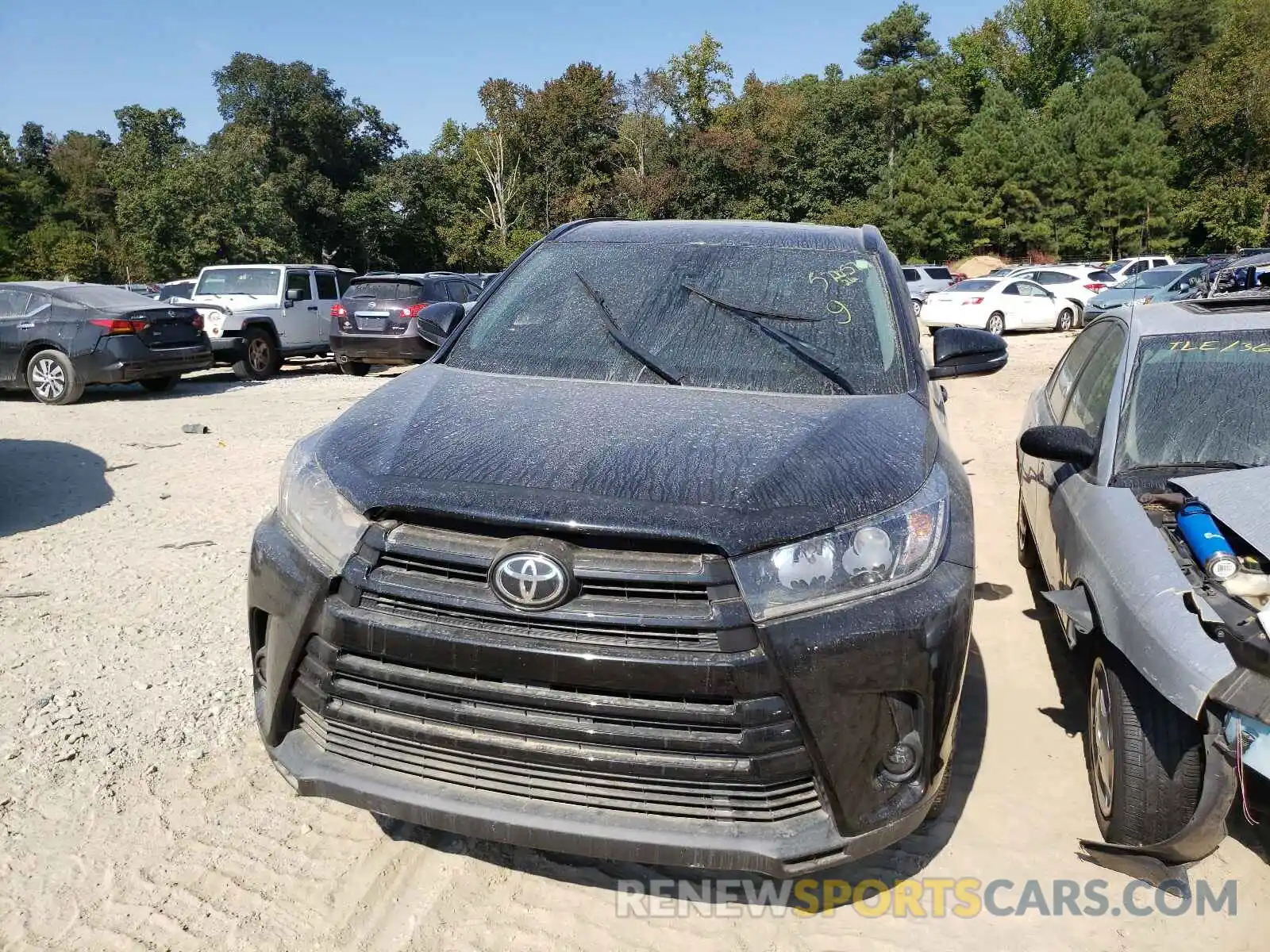 9 Фотография поврежденного автомобиля 5TDJZRFHXKS599226 TOYOTA HIGHLANDER 2019