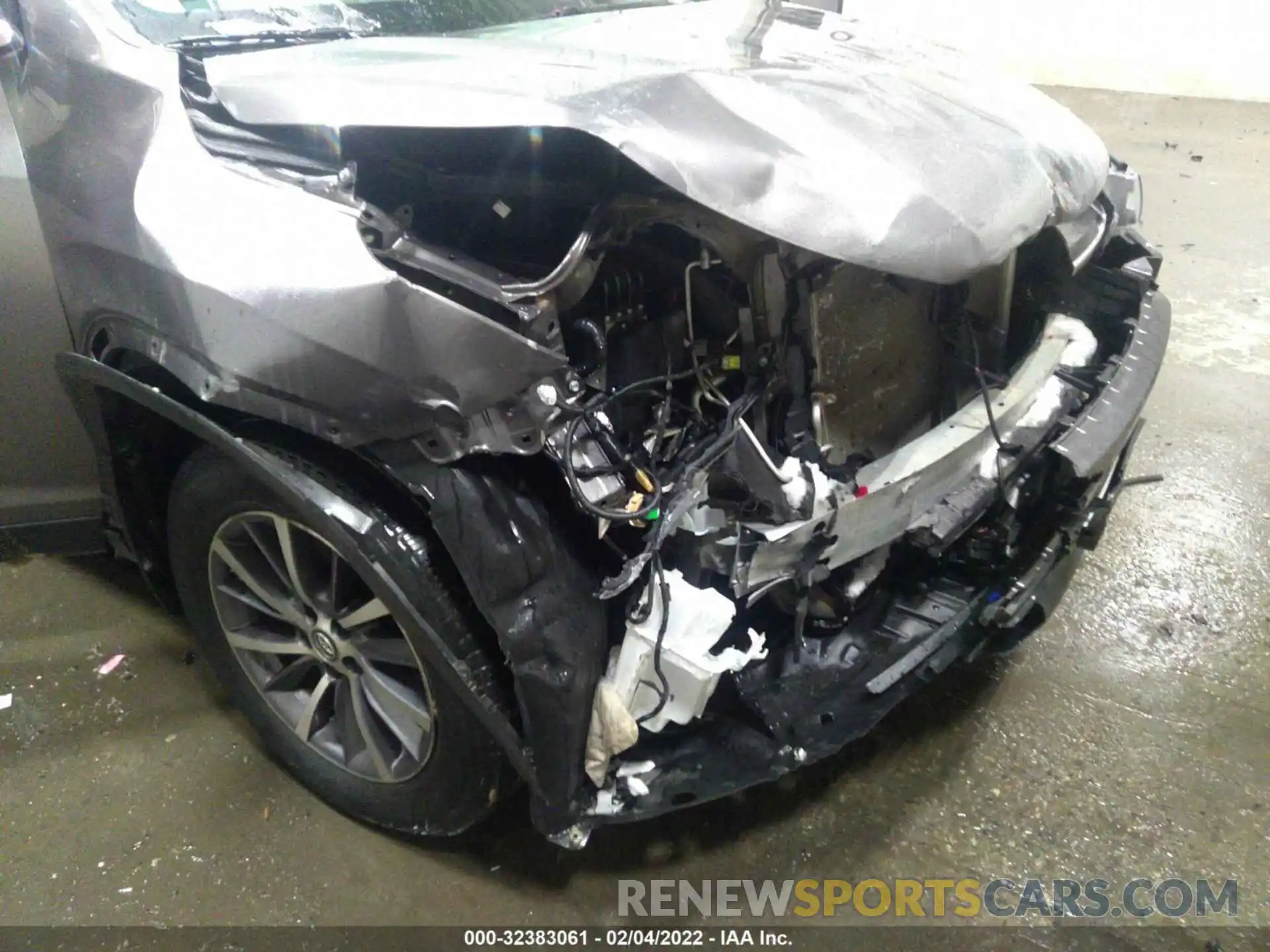 6 Photograph of a damaged car 5TDJZRFHXKS599839 TOYOTA HIGHLANDER 2019