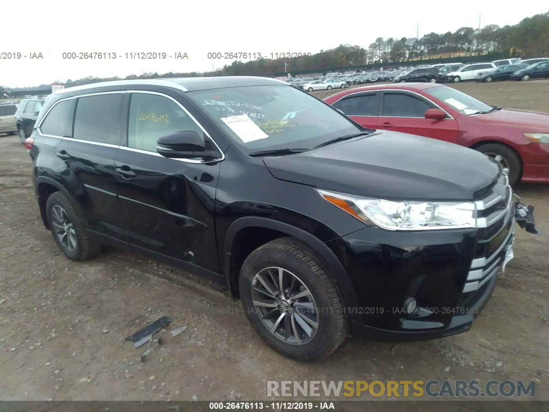 1 Photograph of a damaged car 5TDJZRFHXKS613979 TOYOTA HIGHLANDER 2019