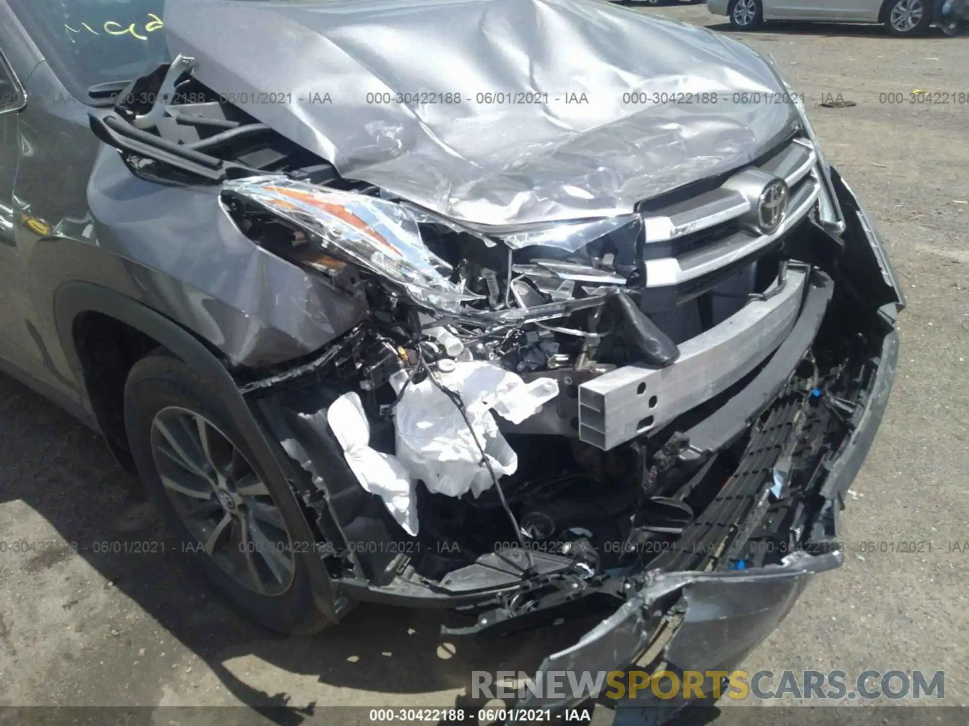 6 Photograph of a damaged car 5TDJZRFHXKS620768 TOYOTA HIGHLANDER 2019