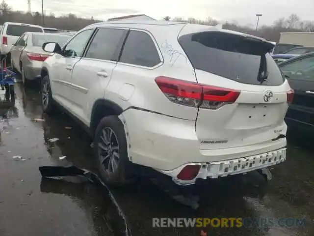 3 Photograph of a damaged car 5TDJZRFHXKS621273 TOYOTA HIGHLANDER 2019