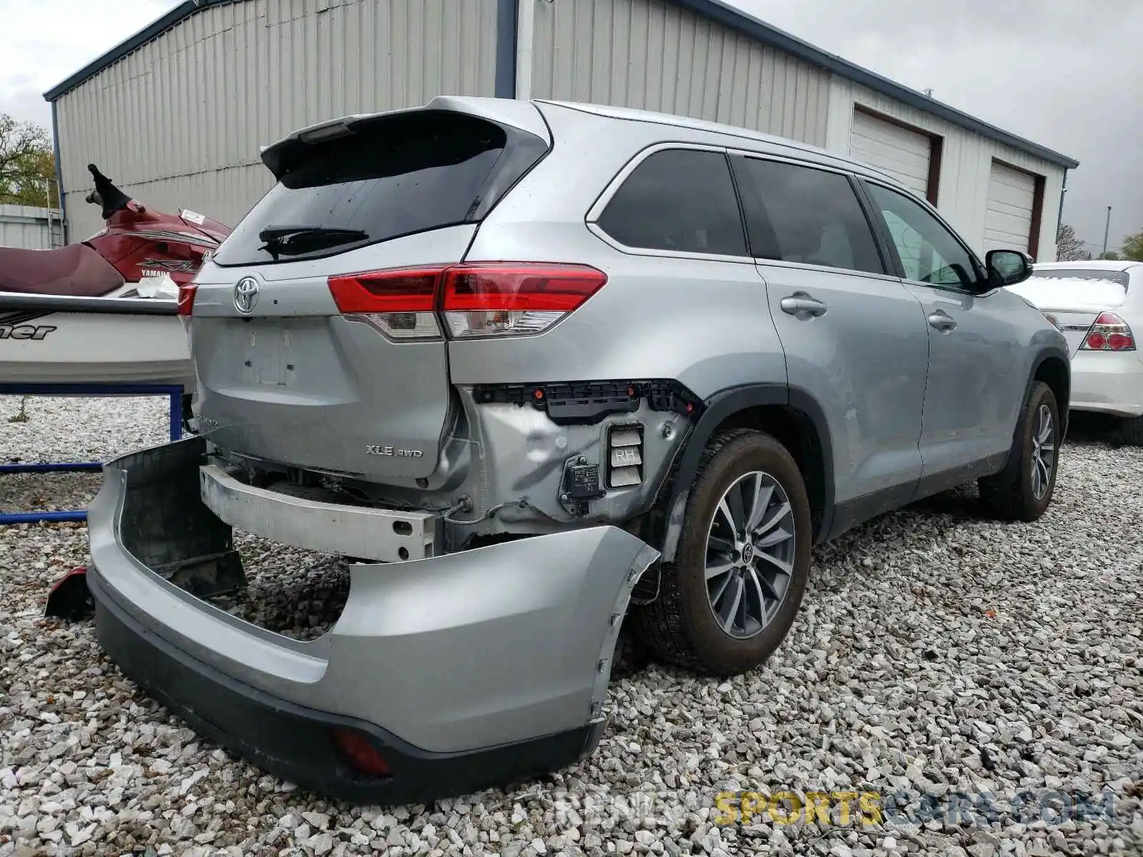 4 Фотография поврежденного автомобиля 5TDJZRFHXKS629745 TOYOTA HIGHLANDER 2019