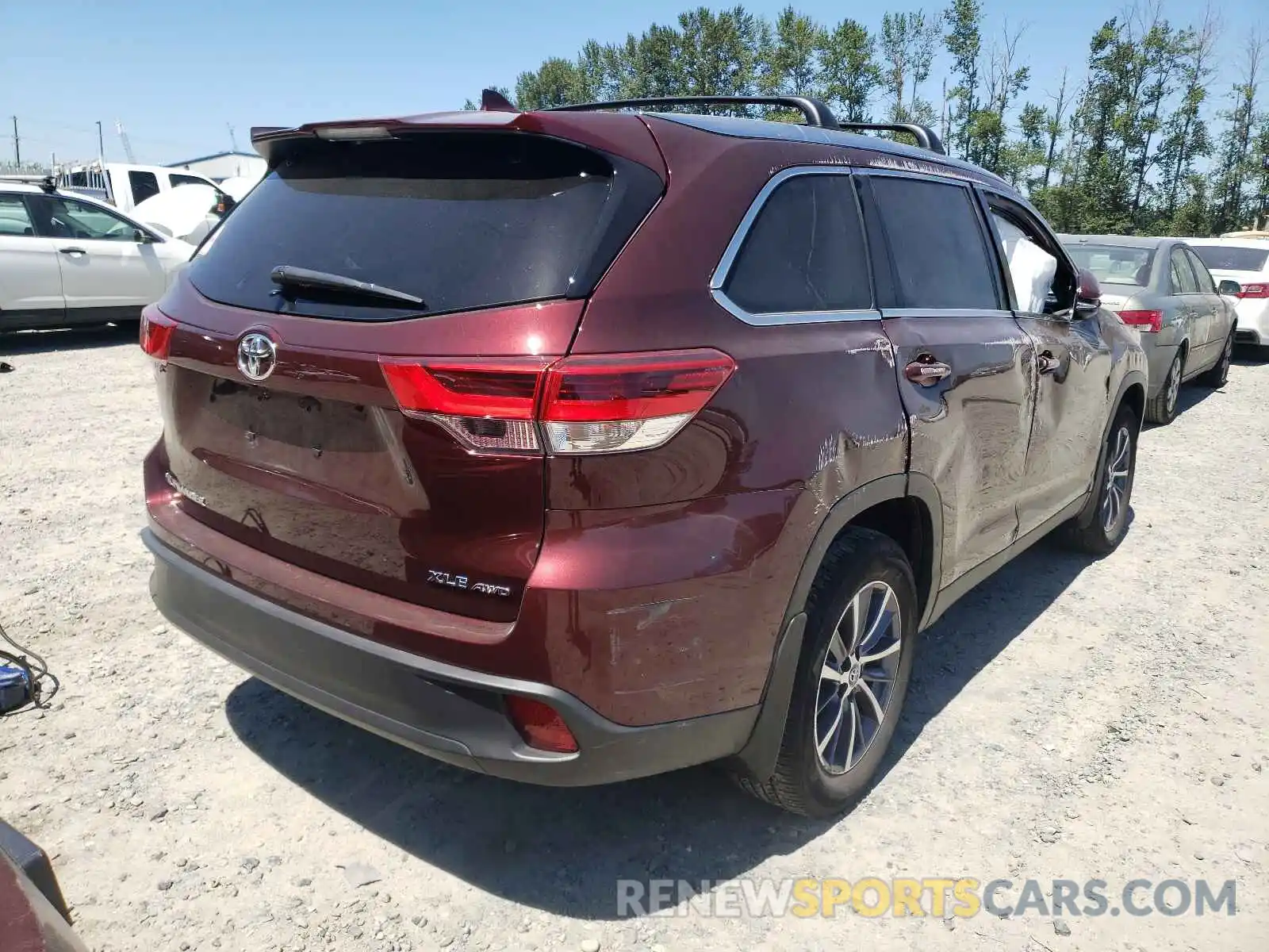 4 Фотография поврежденного автомобиля 5TDJZRFHXKS700653 TOYOTA HIGHLANDER 2019