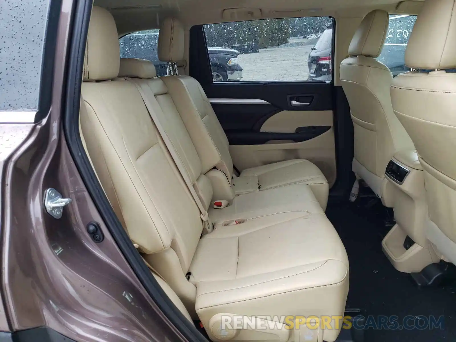 6 Фотография поврежденного автомобиля 5TDJZRFHXKS703262 TOYOTA HIGHLANDER 2019