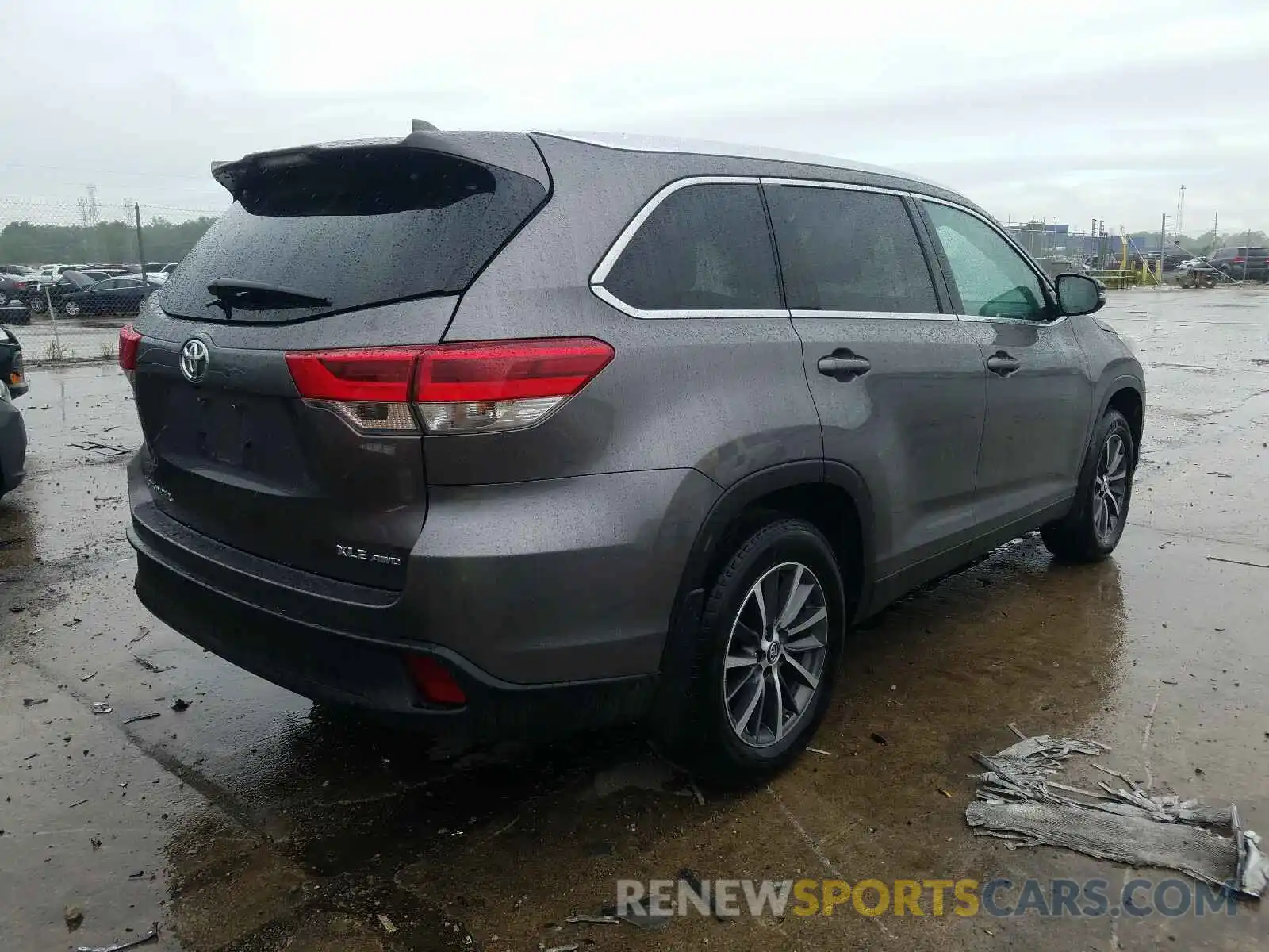 4 Фотография поврежденного автомобиля 5TDJZRFHXKS712589 TOYOTA HIGHLANDER 2019