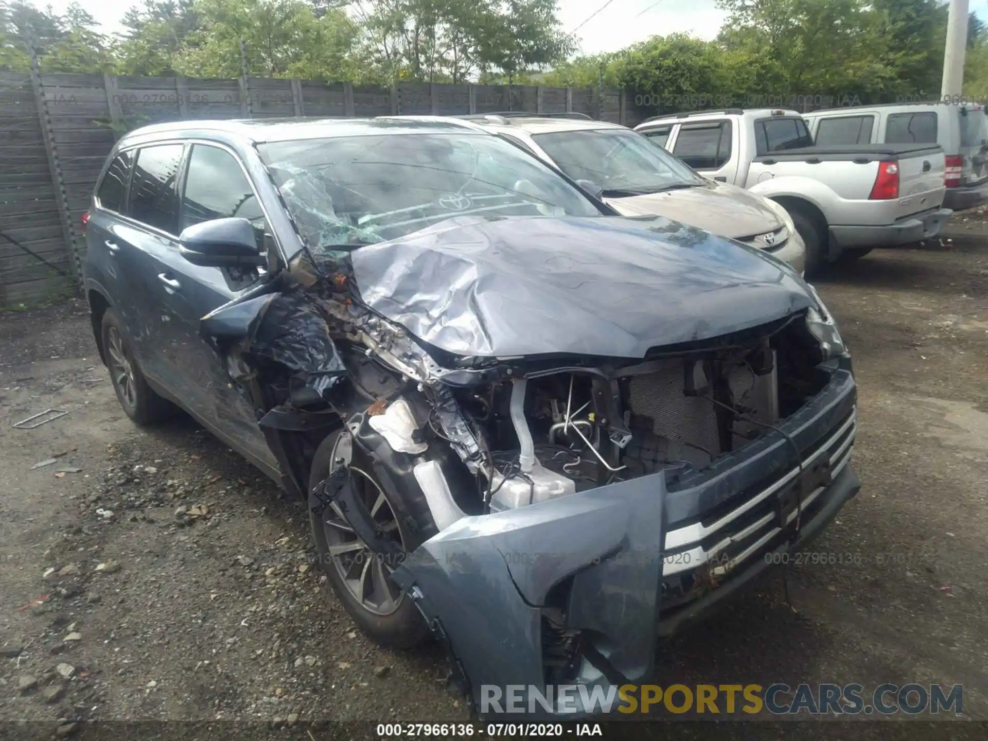 1 Photograph of a damaged car 5TDJZRFHXKS731241 TOYOTA HIGHLANDER 2019