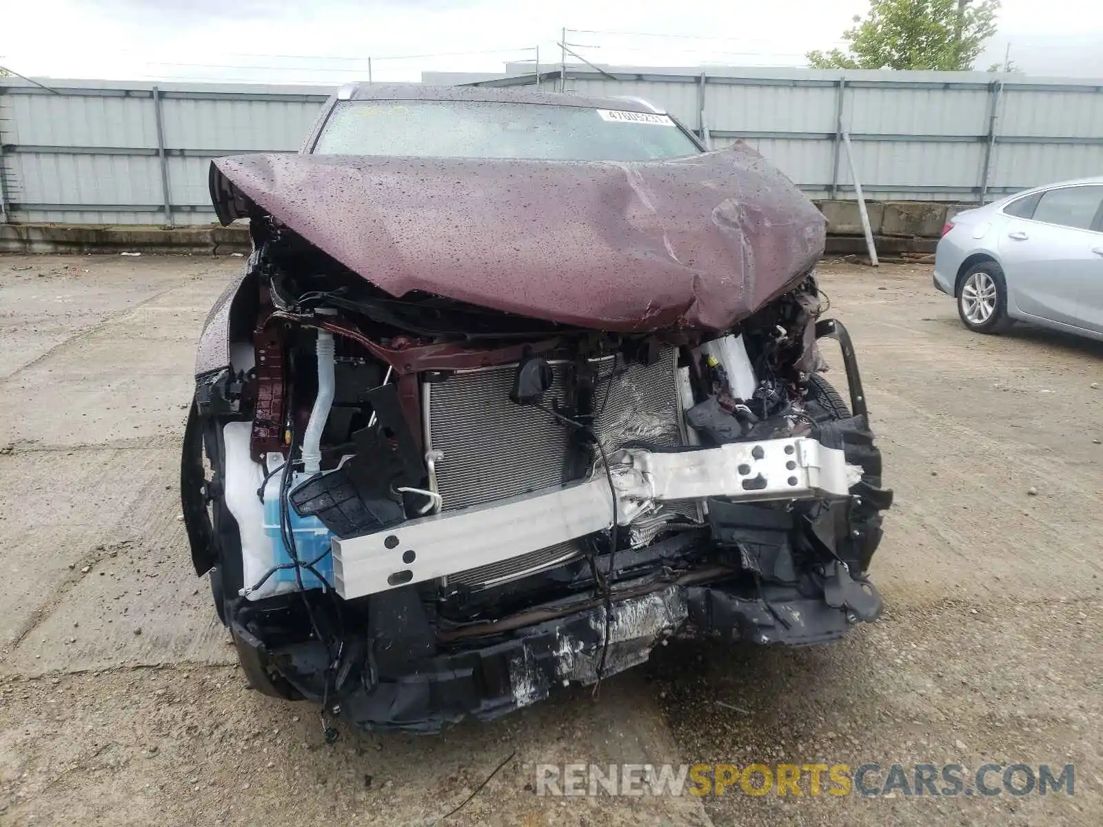 9 Photograph of a damaged car 5TDJZRFHXKS743387 TOYOTA HIGHLANDER 2019