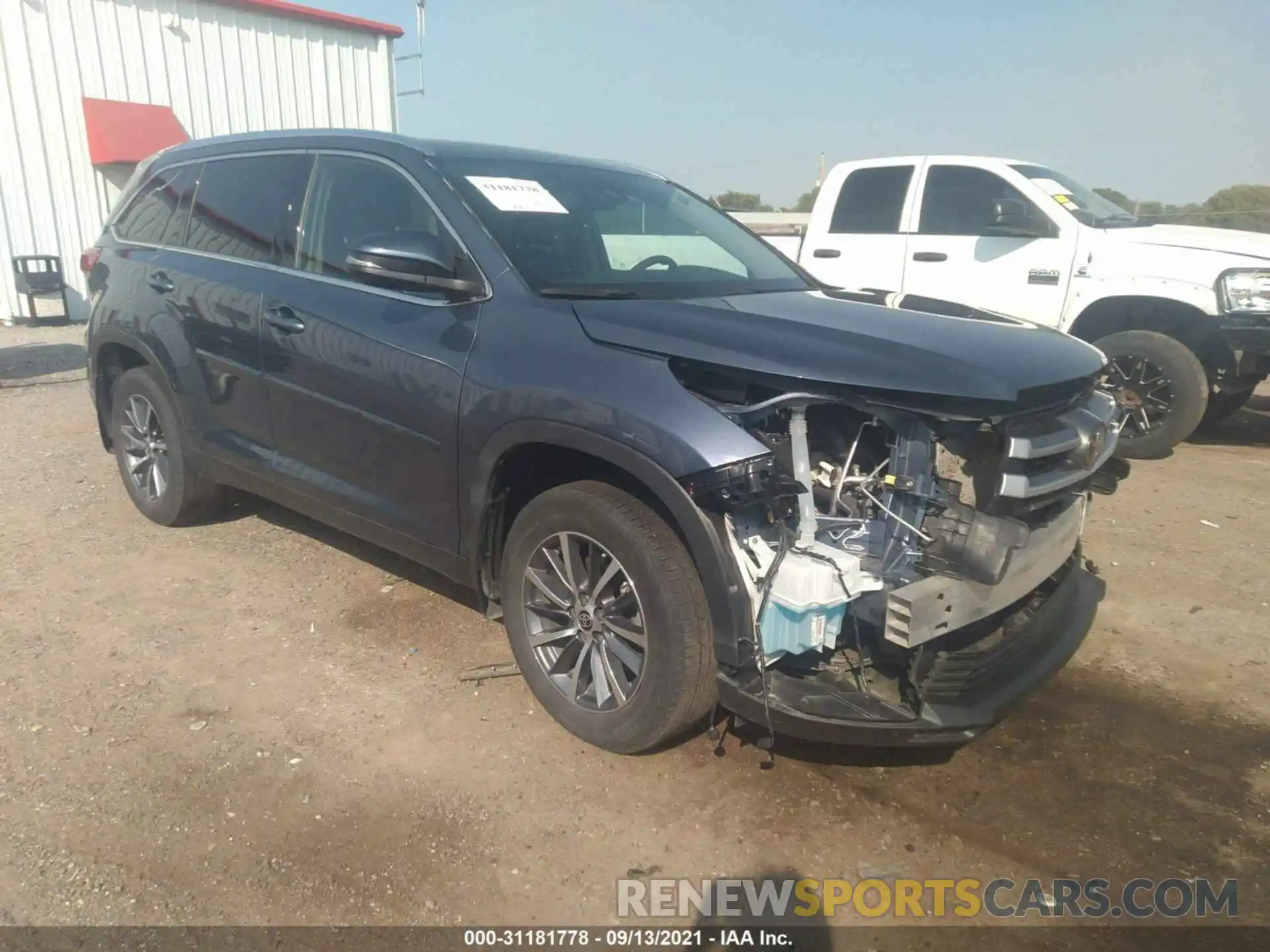 1 Photograph of a damaged car 5TDJZRFHXKS747357 TOYOTA HIGHLANDER 2019