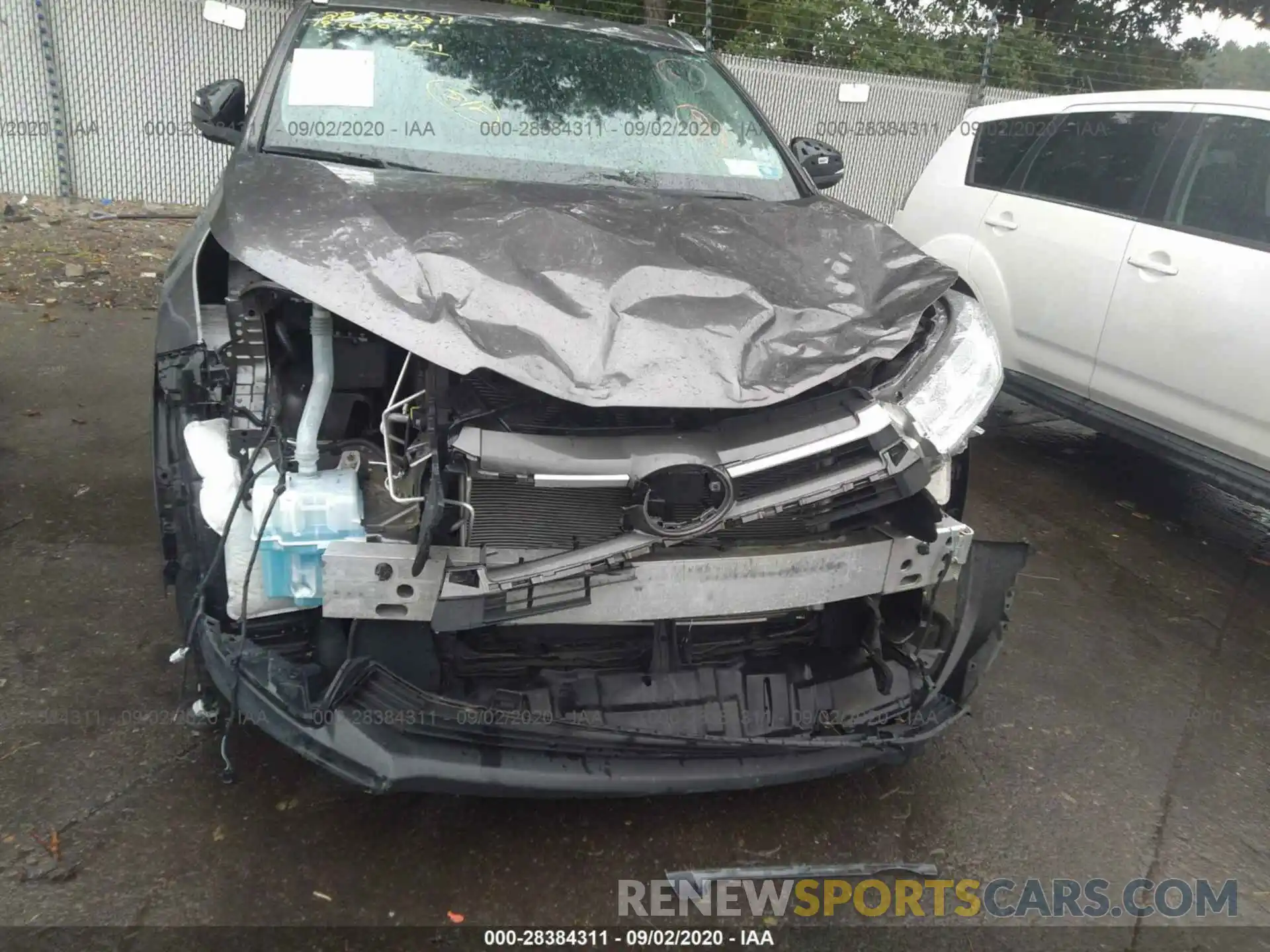 6 Photograph of a damaged car 5TDJZRFHXKS936901 TOYOTA HIGHLANDER 2019