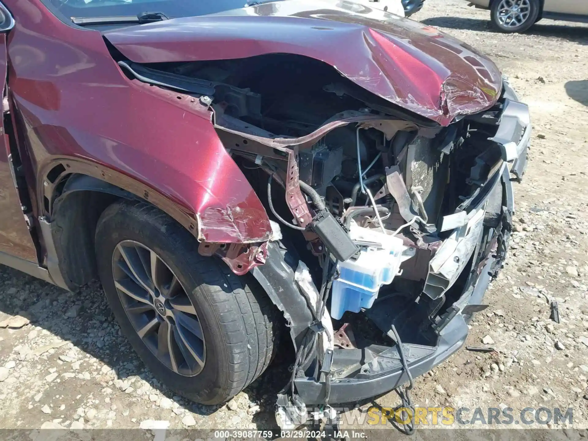 17 Фотография поврежденного автомобиля 5TDKZRFH0KS290806 TOYOTA HIGHLANDER 2019