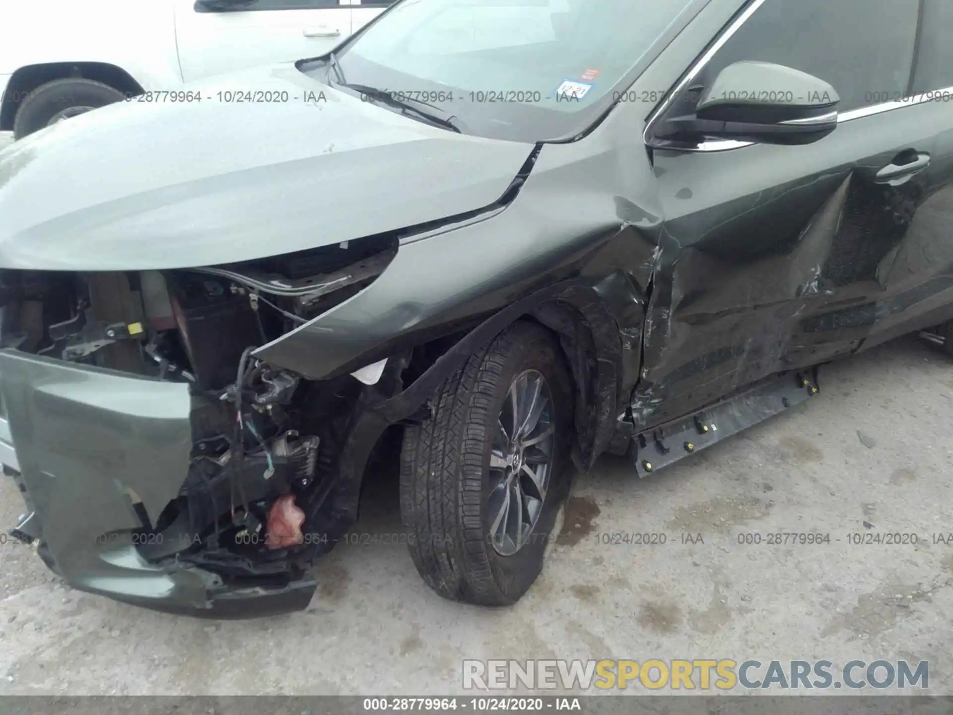 6 Photograph of a damaged car 5TDKZRFH0KS293110 TOYOTA HIGHLANDER 2019