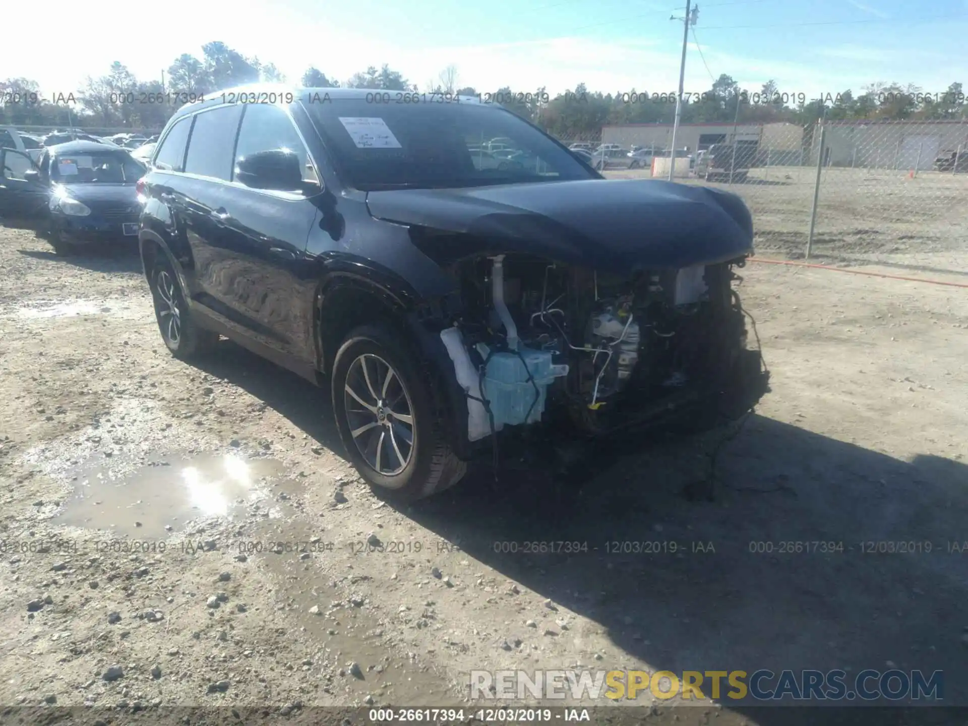 1 Photograph of a damaged car 5TDKZRFH0KS306471 TOYOTA HIGHLANDER 2019