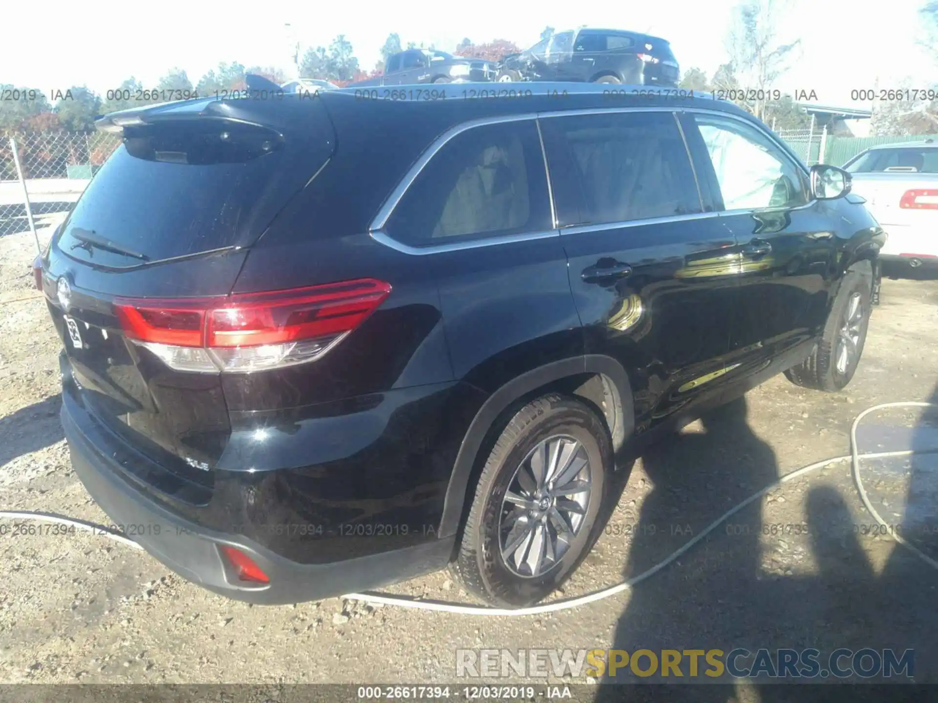 4 Фотография поврежденного автомобиля 5TDKZRFH0KS306471 TOYOTA HIGHLANDER 2019