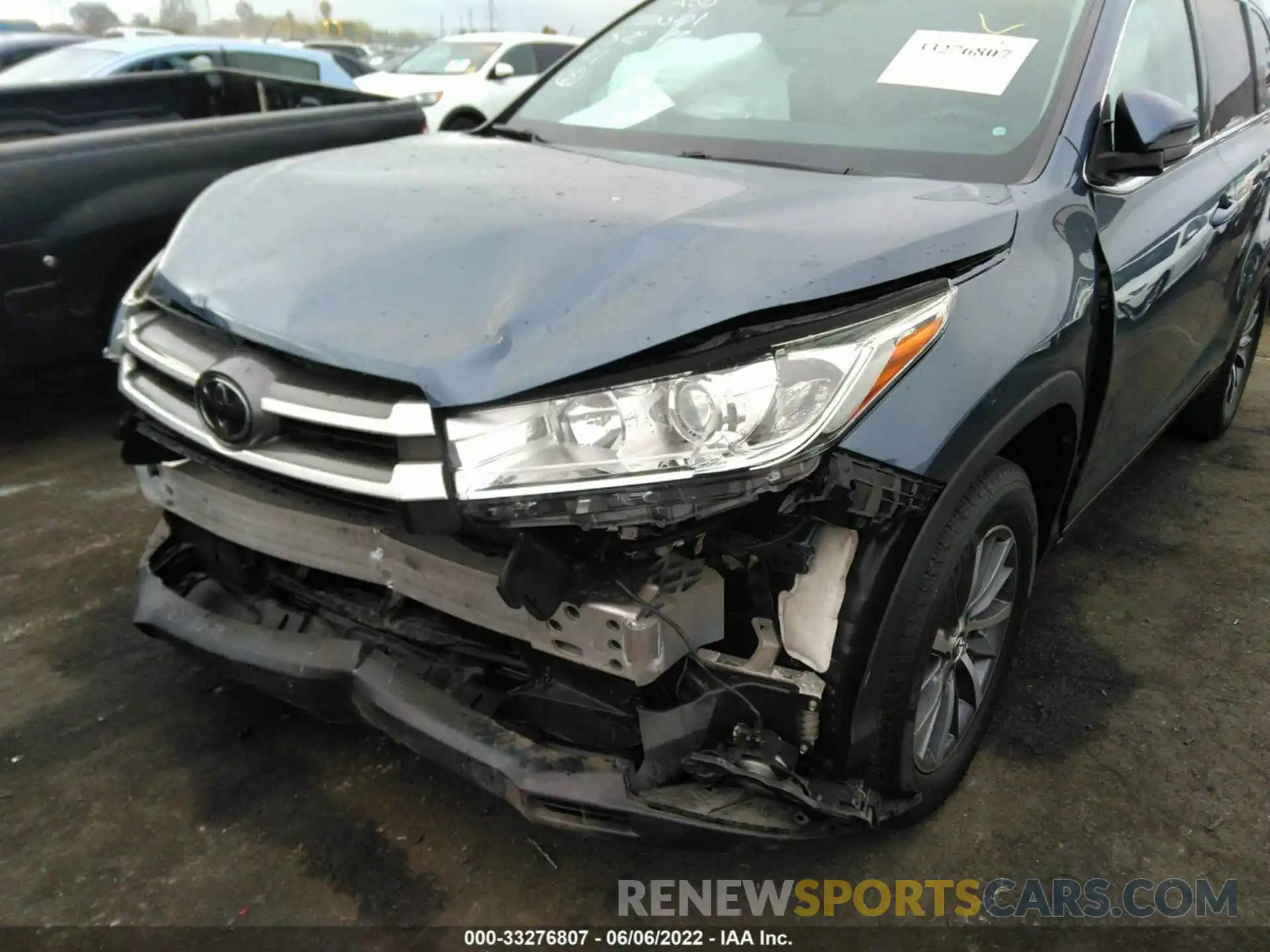 6 Фотография поврежденного автомобиля 5TDKZRFH0KS314747 TOYOTA HIGHLANDER 2019