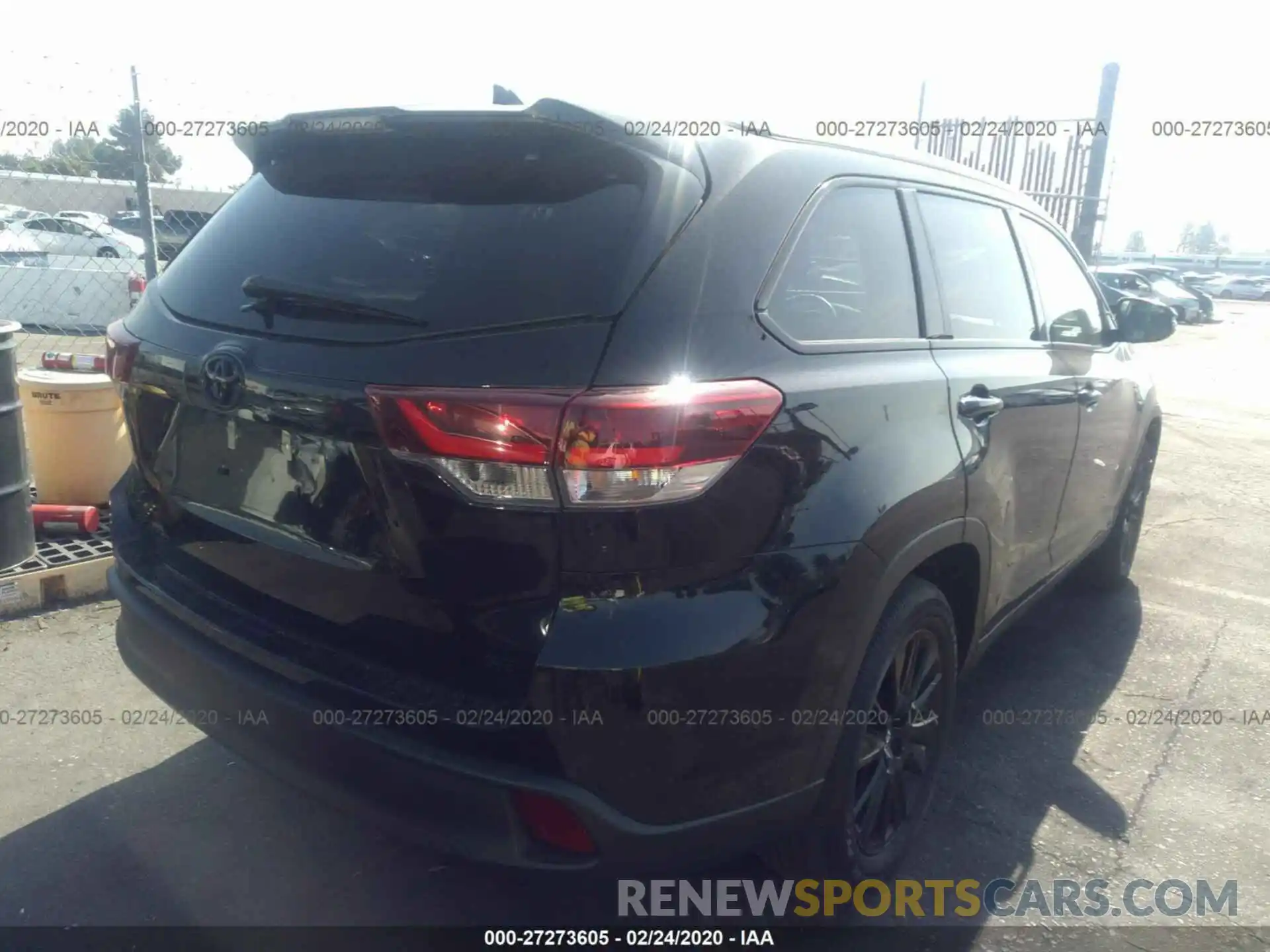 4 Фотография поврежденного автомобиля 5TDKZRFH0KS329023 TOYOTA HIGHLANDER 2019