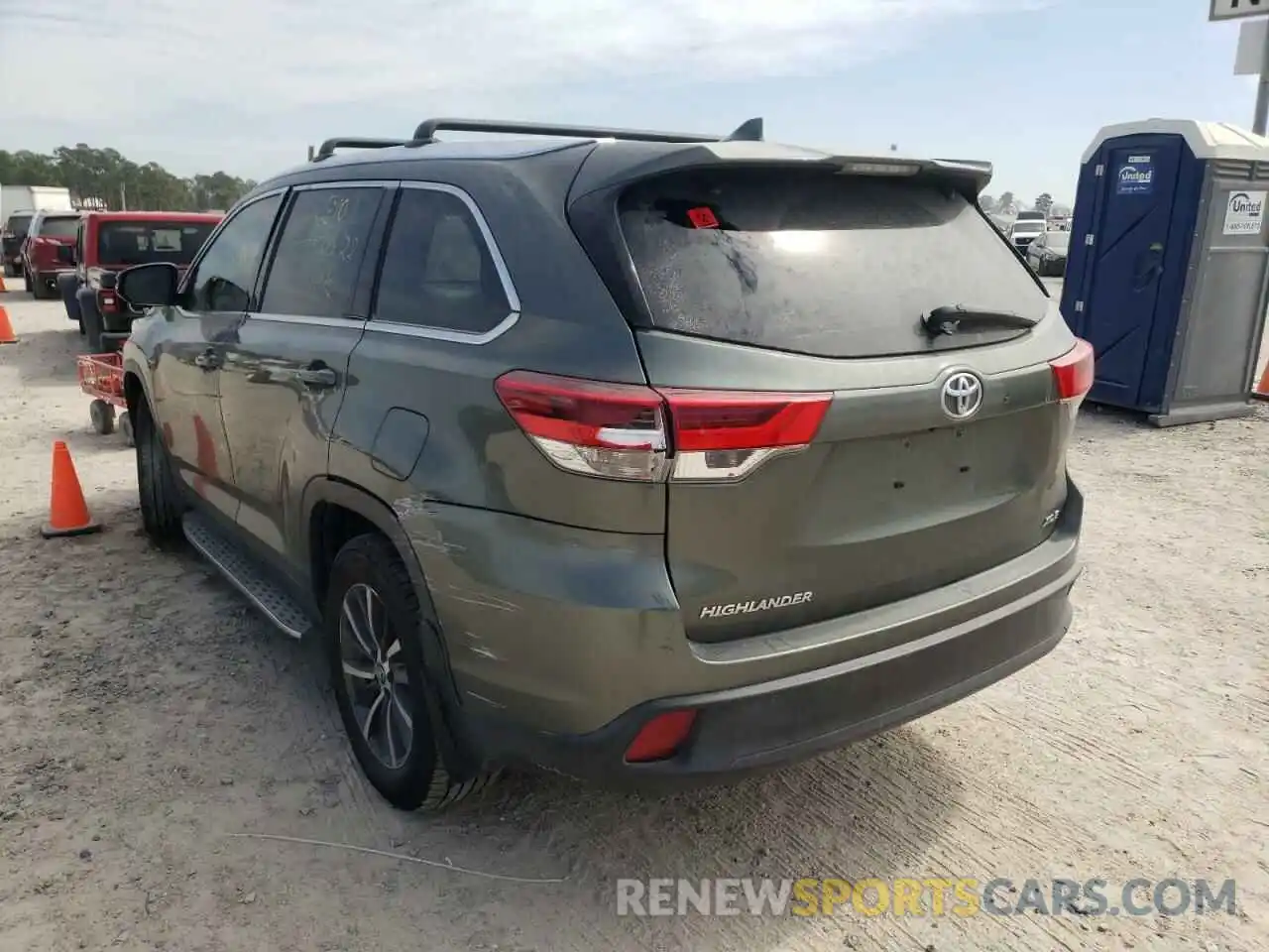 3 Photograph of a damaged car 5TDKZRFH0KS347442 TOYOTA HIGHLANDER 2019