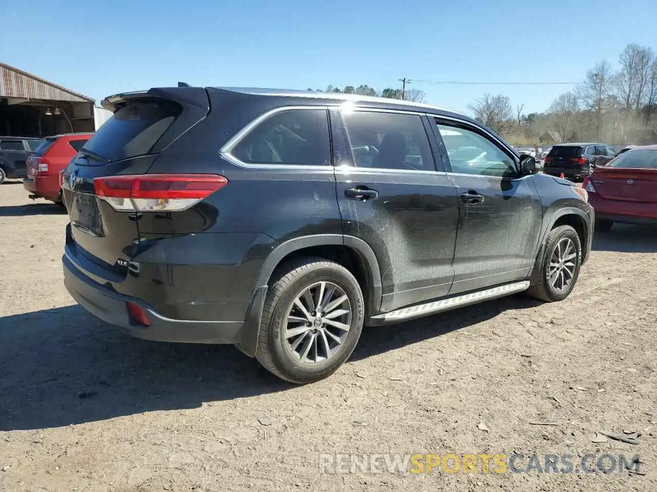 3 Фотография поврежденного автомобиля 5TDKZRFH0KS570242 TOYOTA HIGHLANDER 2019