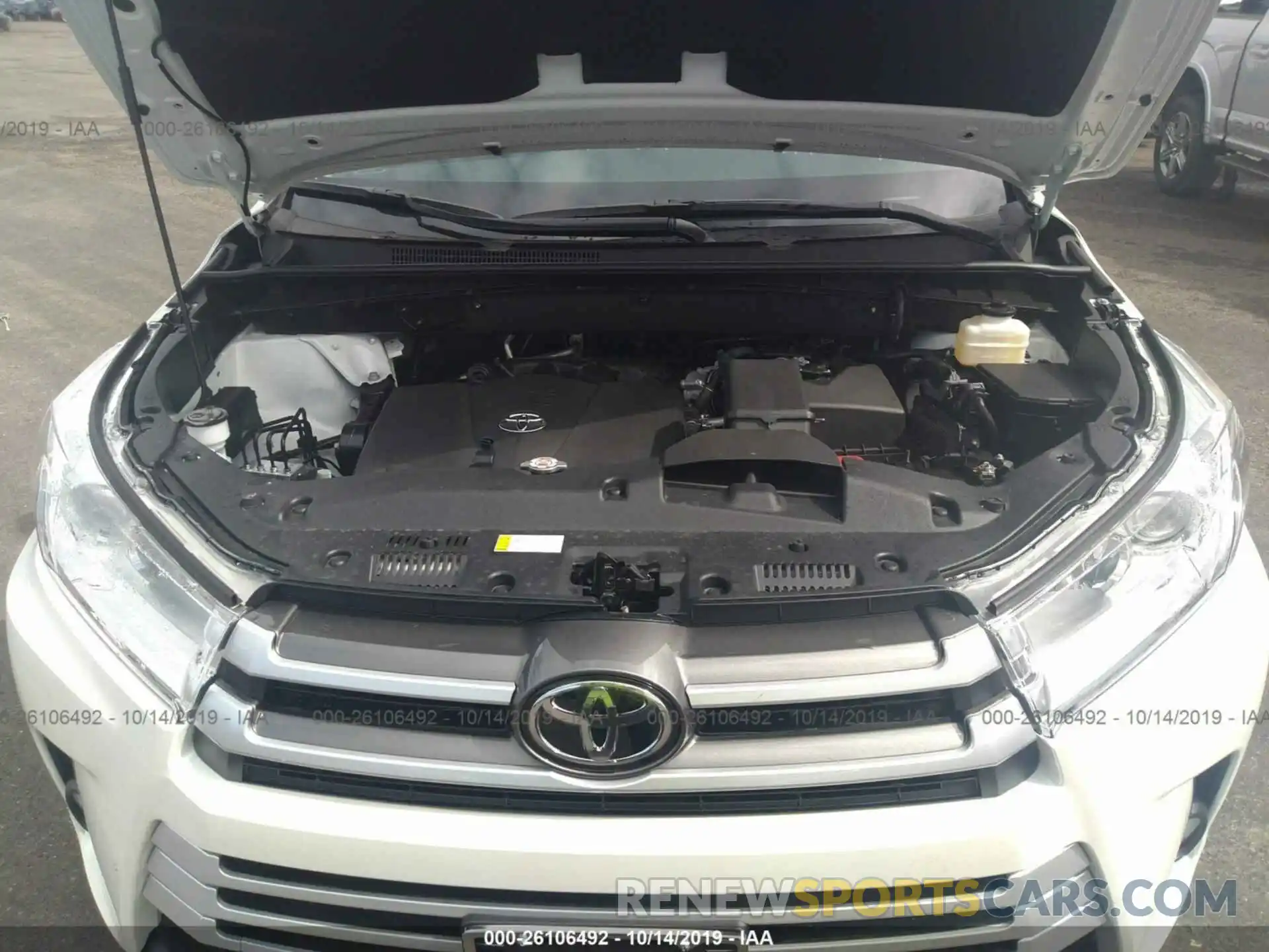 10 Фотография поврежденного автомобиля 5TDKZRFH0KS571620 TOYOTA HIGHLANDER 2019