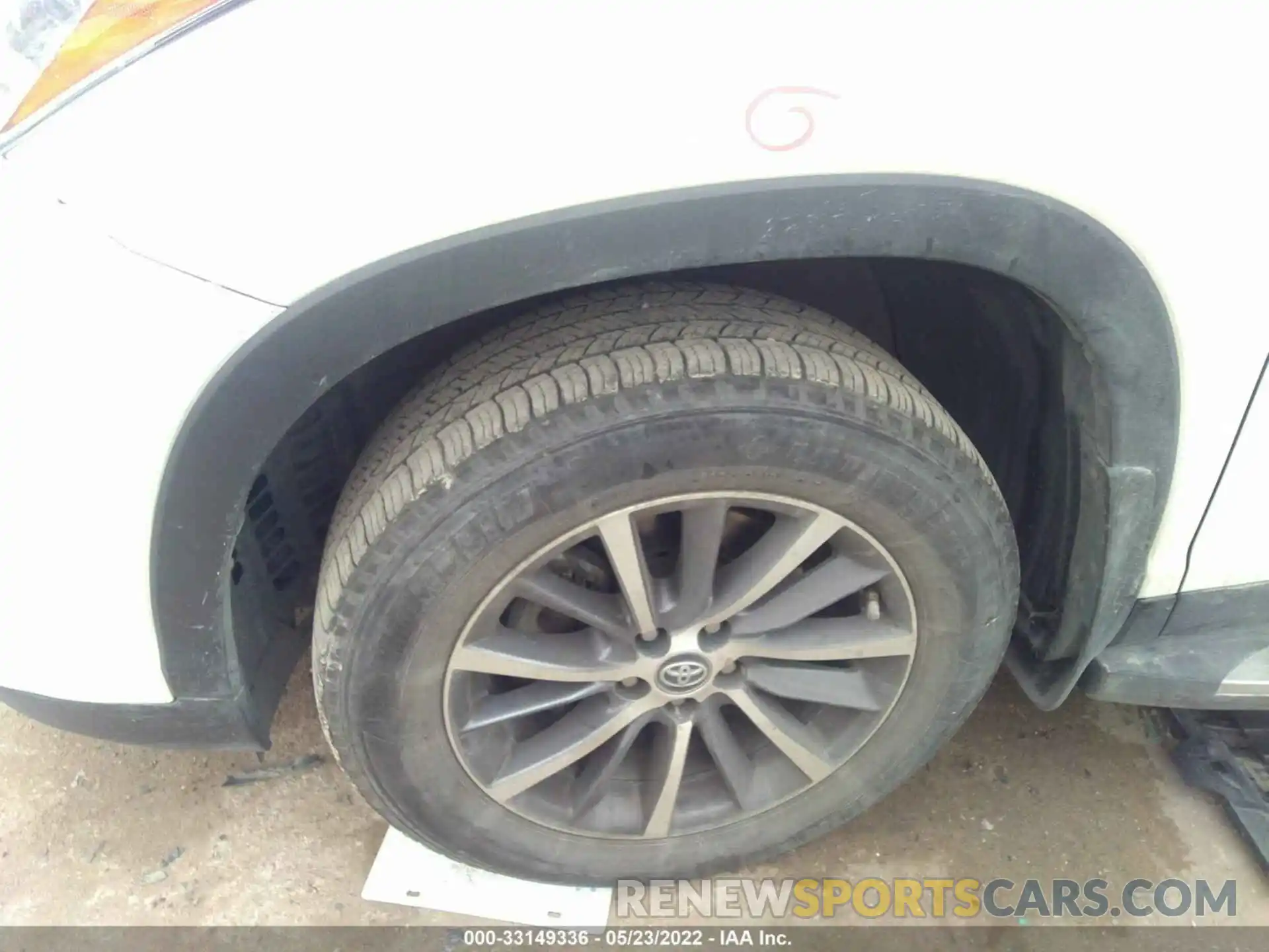 12 Фотография поврежденного автомобиля 5TDKZRFH1KS301781 TOYOTA HIGHLANDER 2019