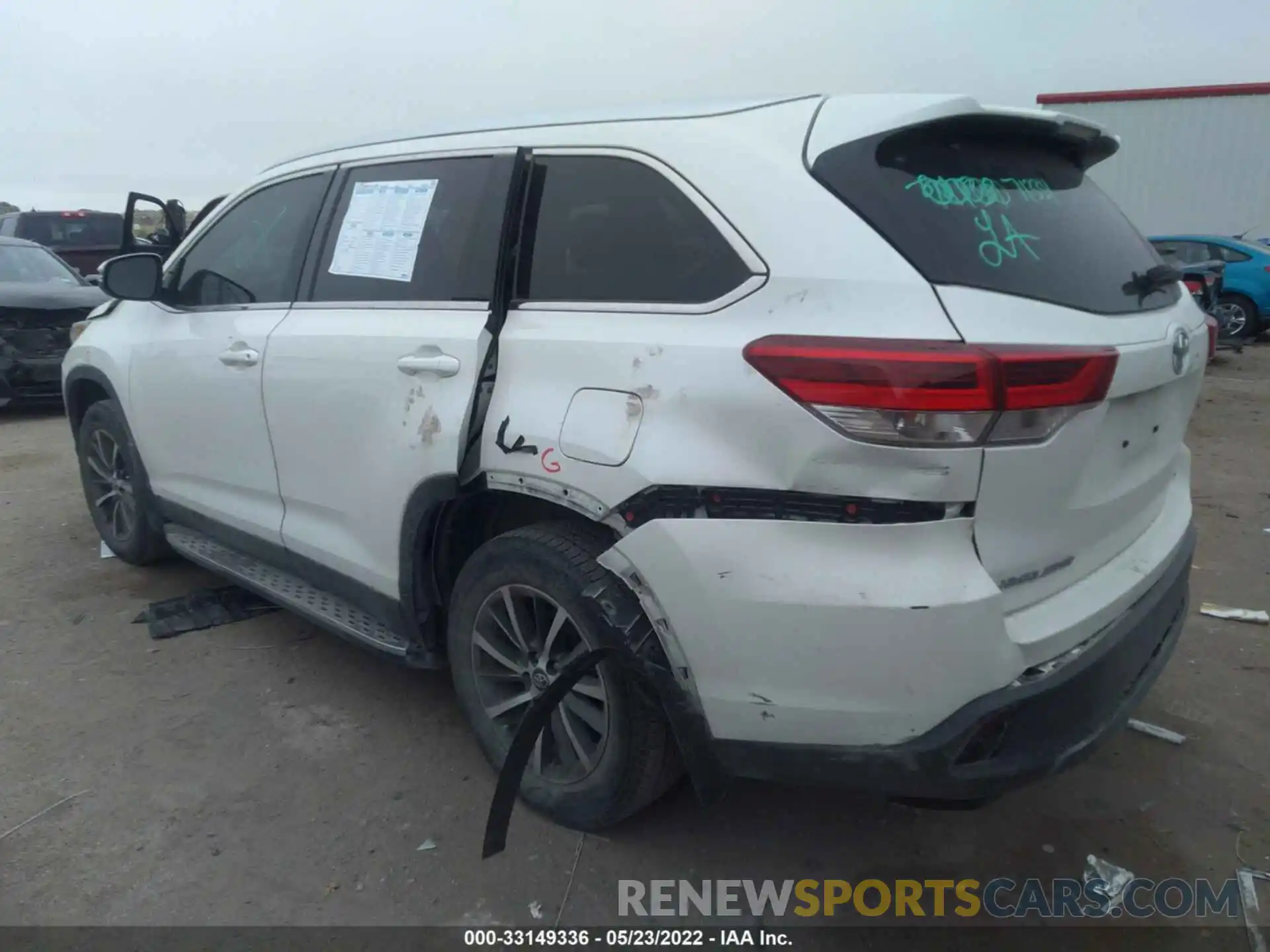 3 Фотография поврежденного автомобиля 5TDKZRFH1KS301781 TOYOTA HIGHLANDER 2019