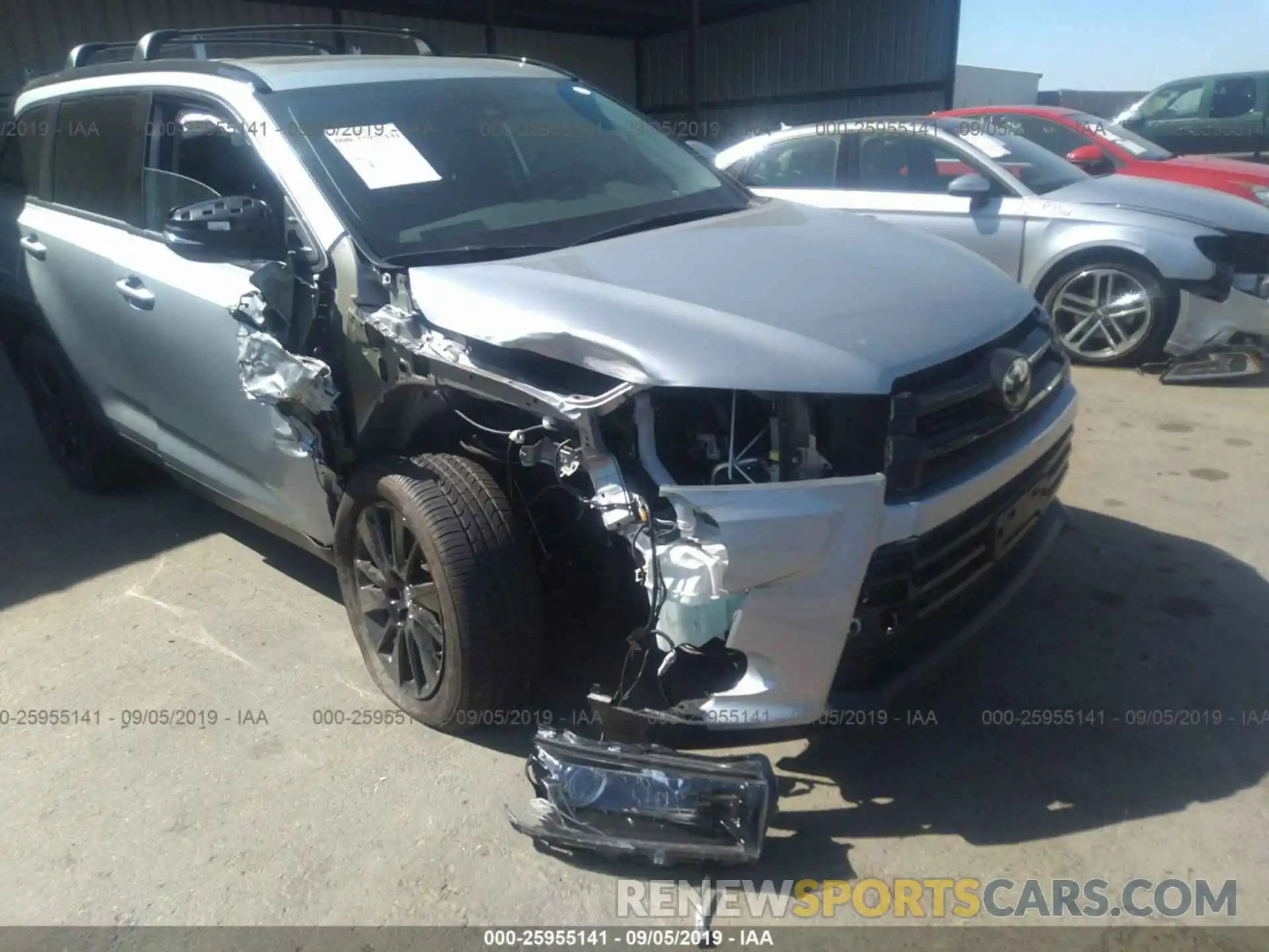 6 Photograph of a damaged car 5TDKZRFH1KS309623 TOYOTA HIGHLANDER 2019