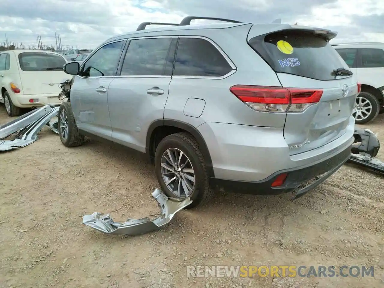 3 Фотография поврежденного автомобиля 5TDKZRFH1KS321559 TOYOTA HIGHLANDER 2019