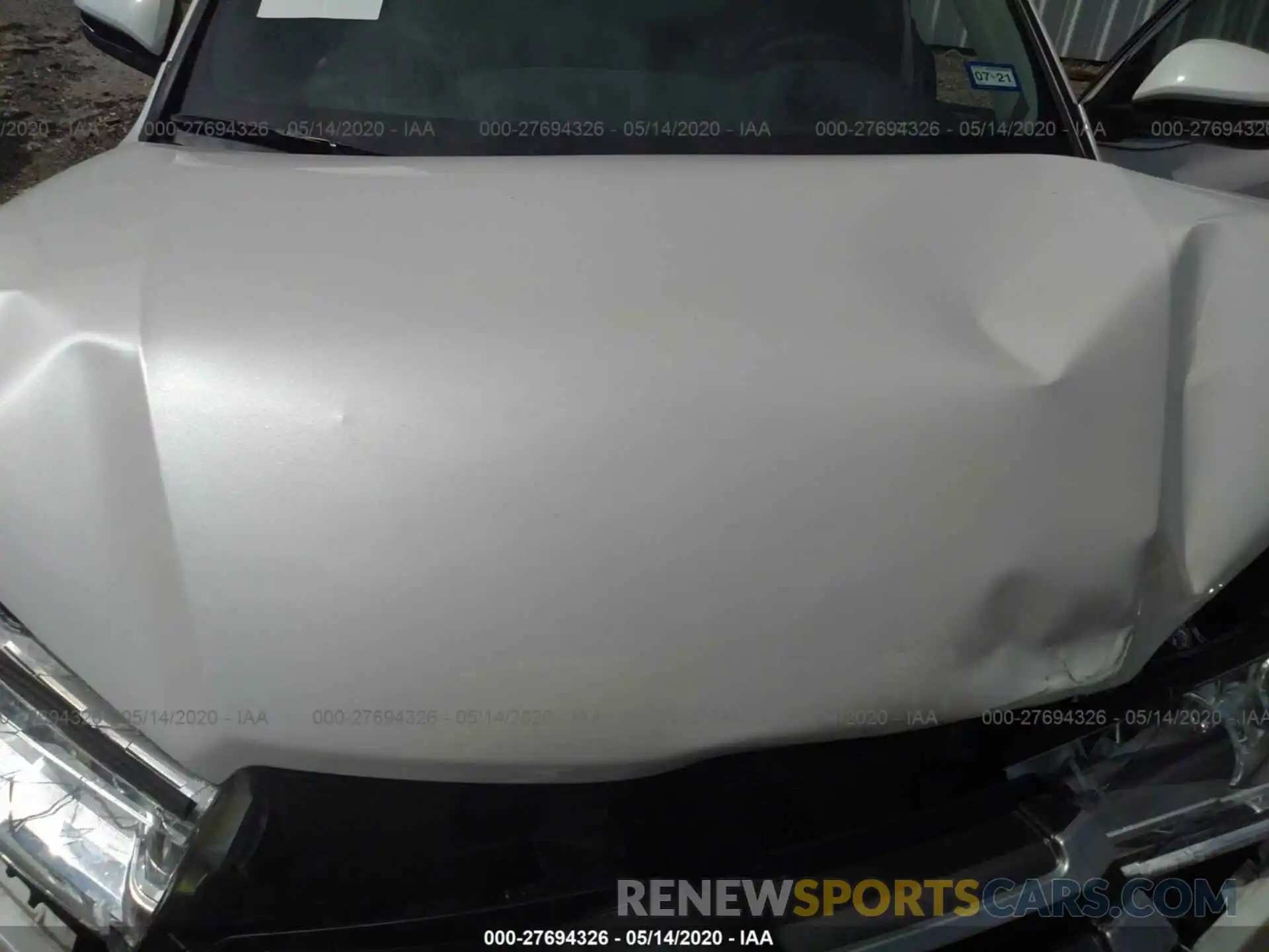 10 Photograph of a damaged car 5TDKZRFH1KS342315 TOYOTA HIGHLANDER 2019