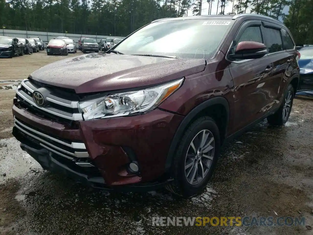 2 Photograph of a damaged car 5TDKZRFH1KS344842 TOYOTA HIGHLANDER 2019