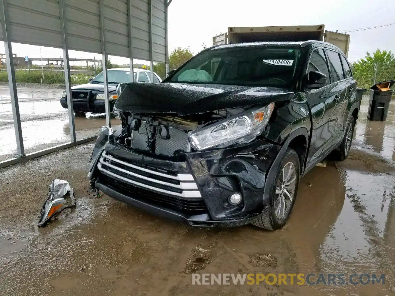 2 Photograph of a damaged car 5TDKZRFH1KS550680 TOYOTA HIGHLANDER 2019