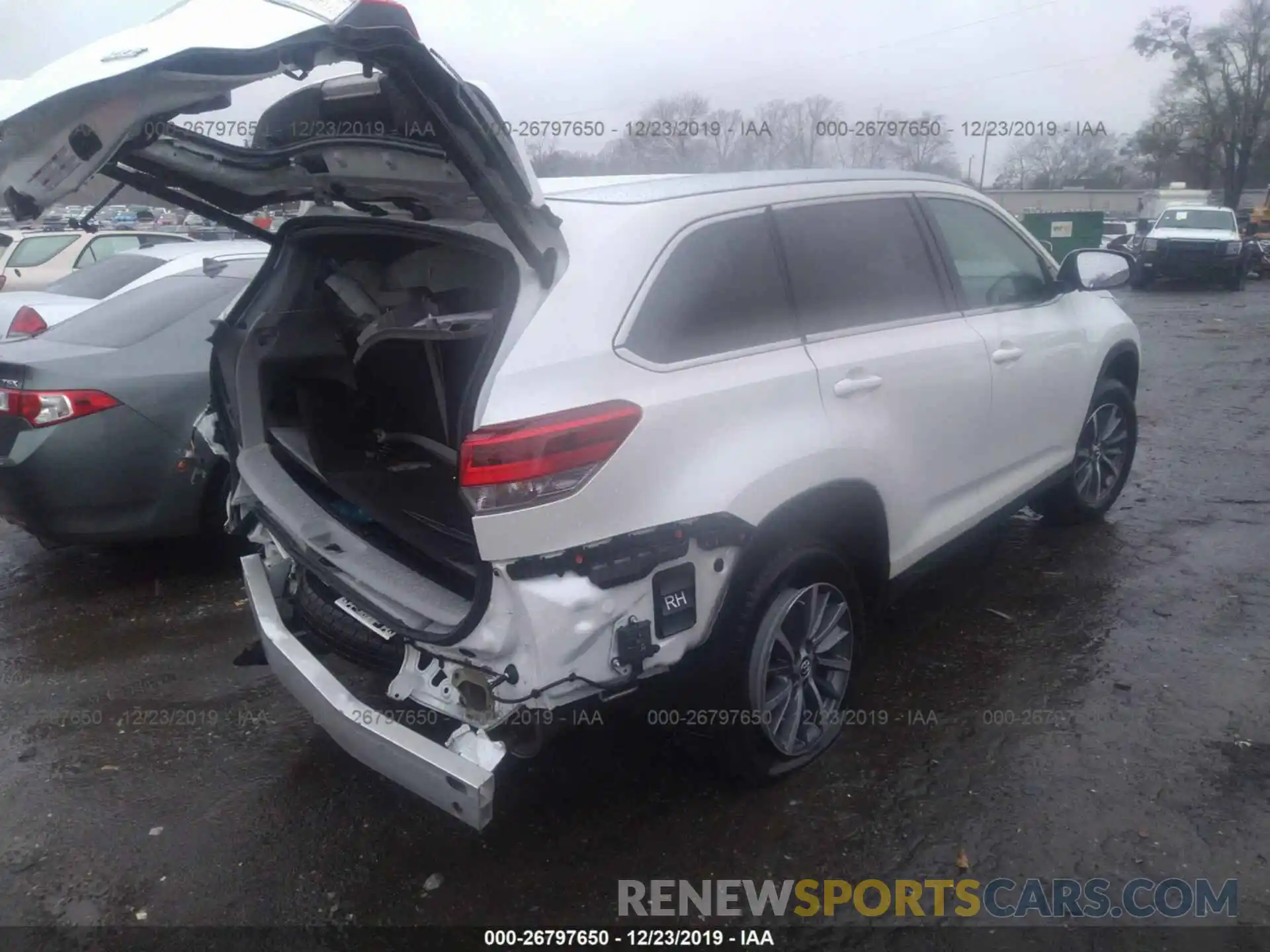 4 Фотография поврежденного автомобиля 5TDKZRFH1KS550842 TOYOTA HIGHLANDER 2019