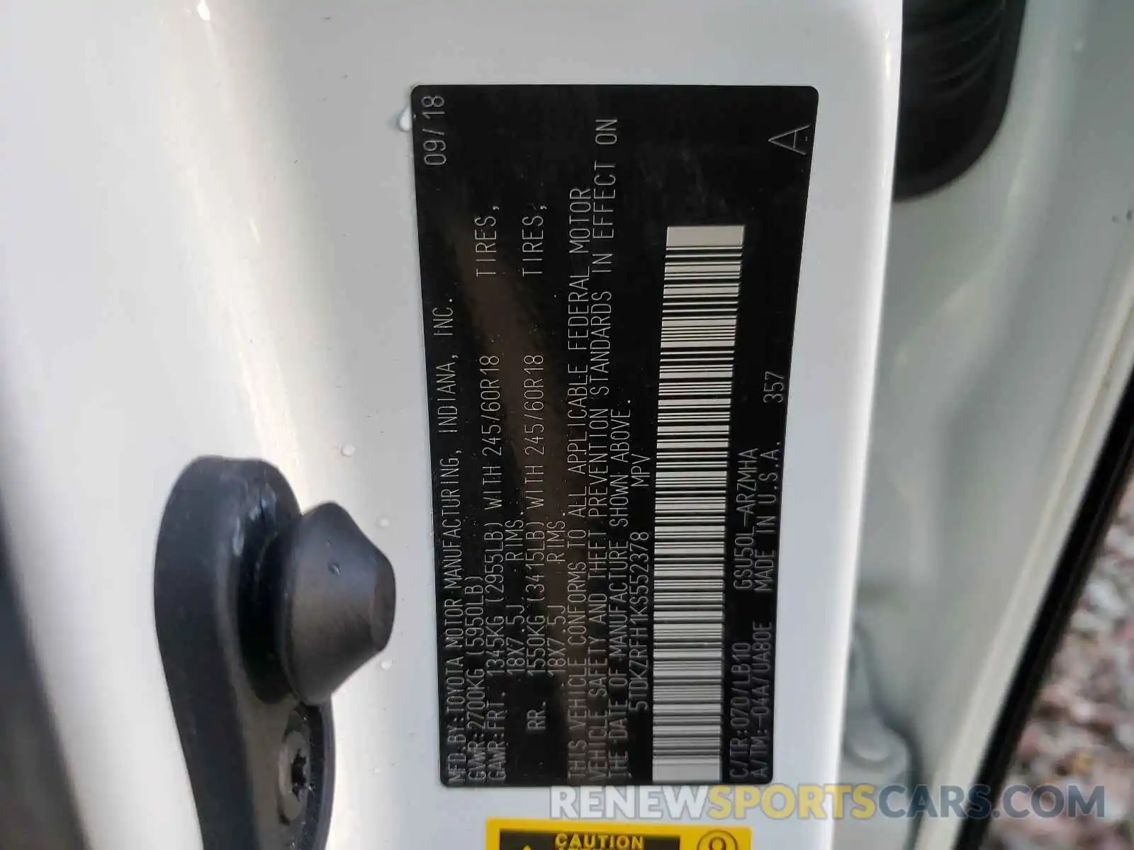 10 Photograph of a damaged car 5TDKZRFH1KS552378 TOYOTA HIGHLANDER 2019