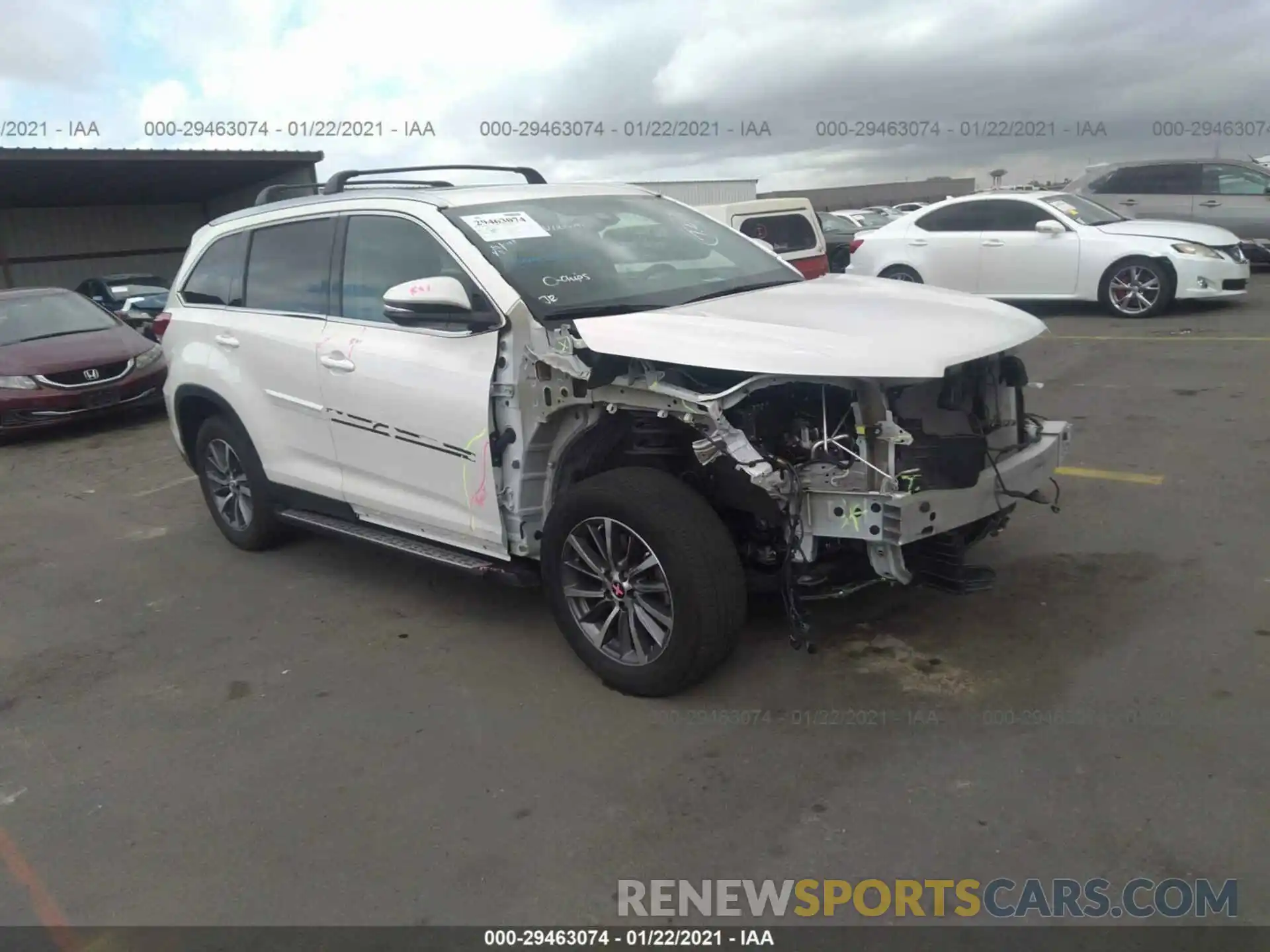 1 Photograph of a damaged car 5TDKZRFH1KS566250 TOYOTA HIGHLANDER 2019