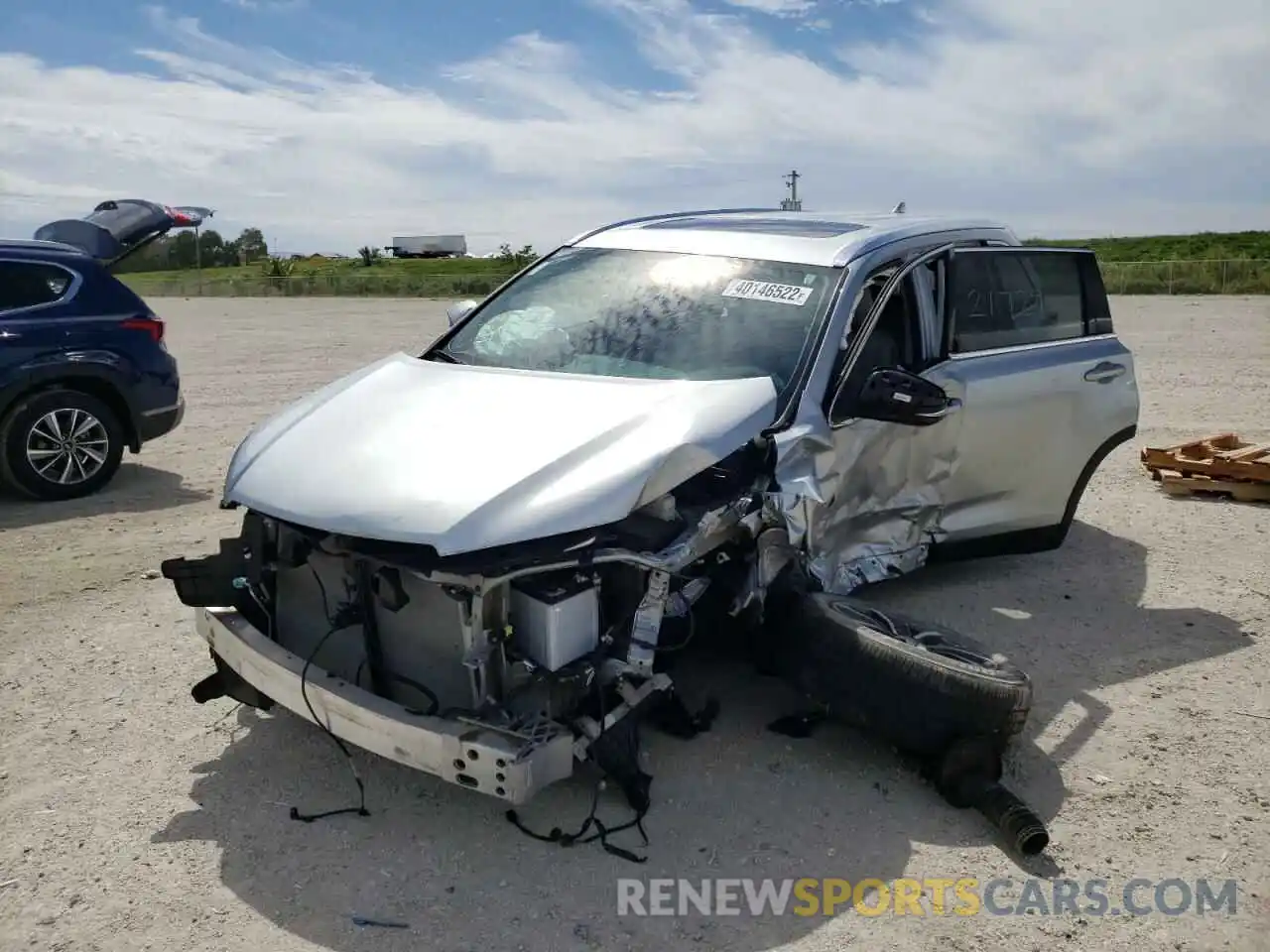 9 Photograph of a damaged car 5TDKZRFH1KS568502 TOYOTA HIGHLANDER 2019