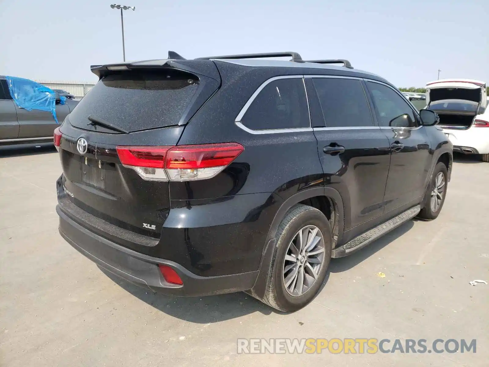 4 Фотография поврежденного автомобиля 5TDKZRFH1KS570430 TOYOTA HIGHLANDER 2019