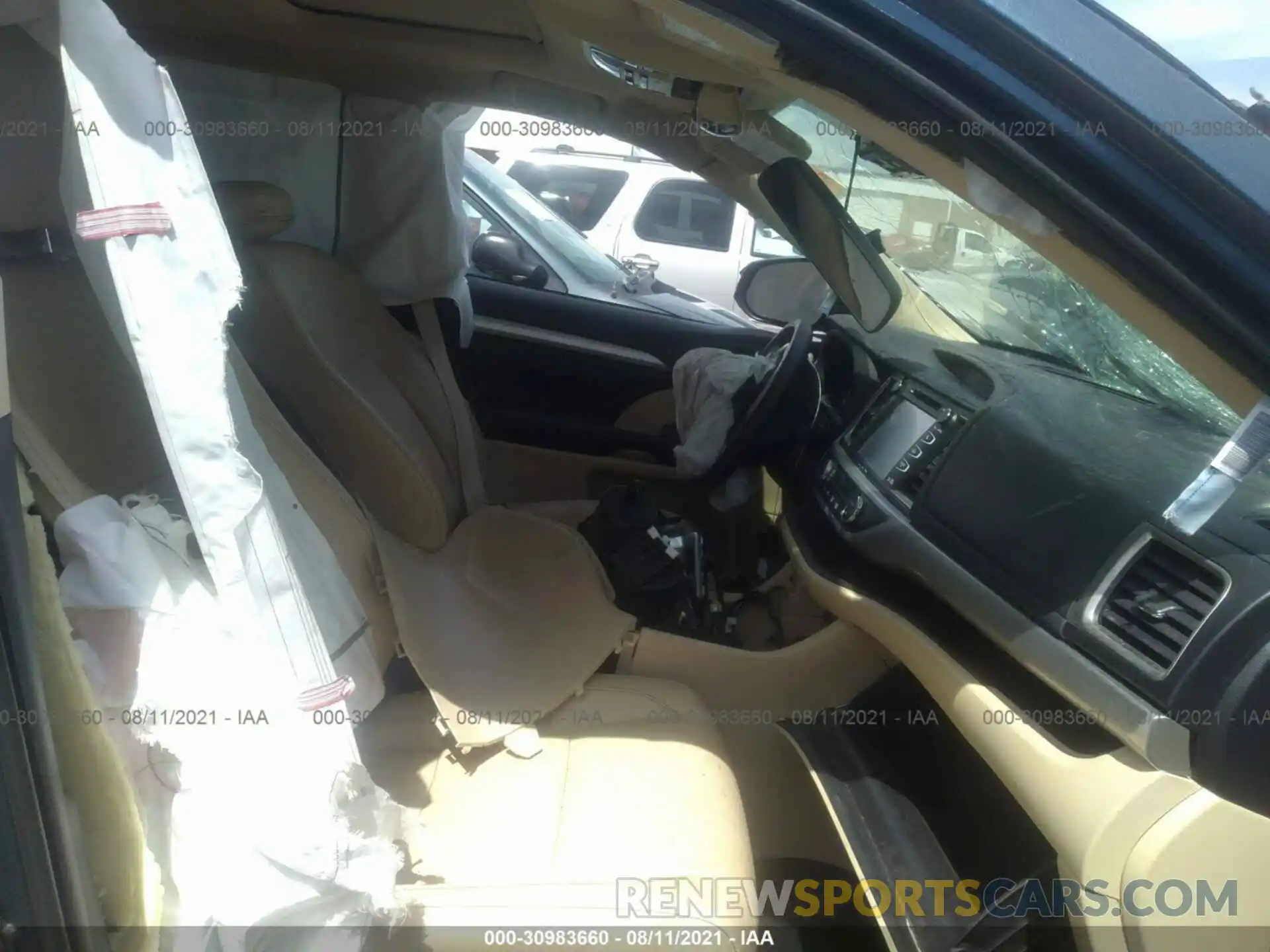 5 Photograph of a damaged car 5TDKZRFH2KS292136 TOYOTA HIGHLANDER 2019