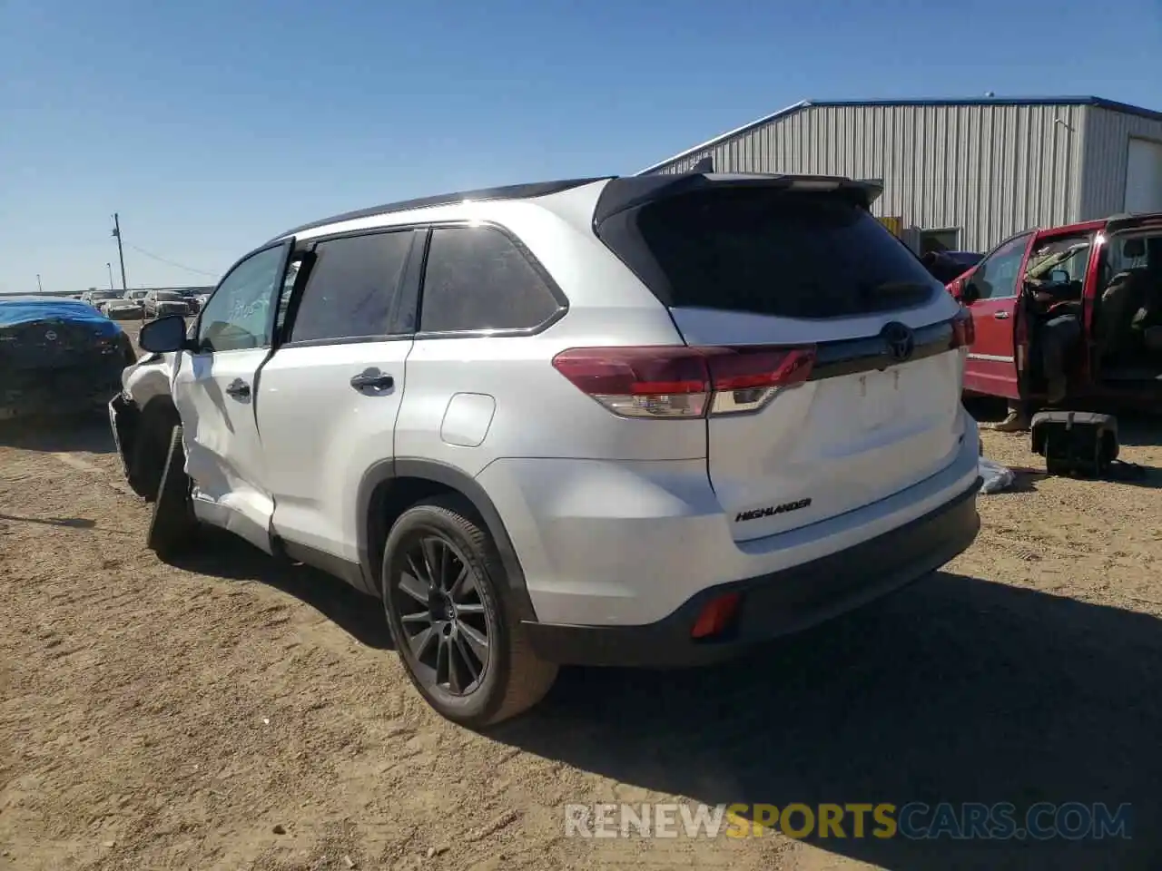 3 Фотография поврежденного автомобиля 5TDKZRFH2KS325992 TOYOTA HIGHLANDER 2019