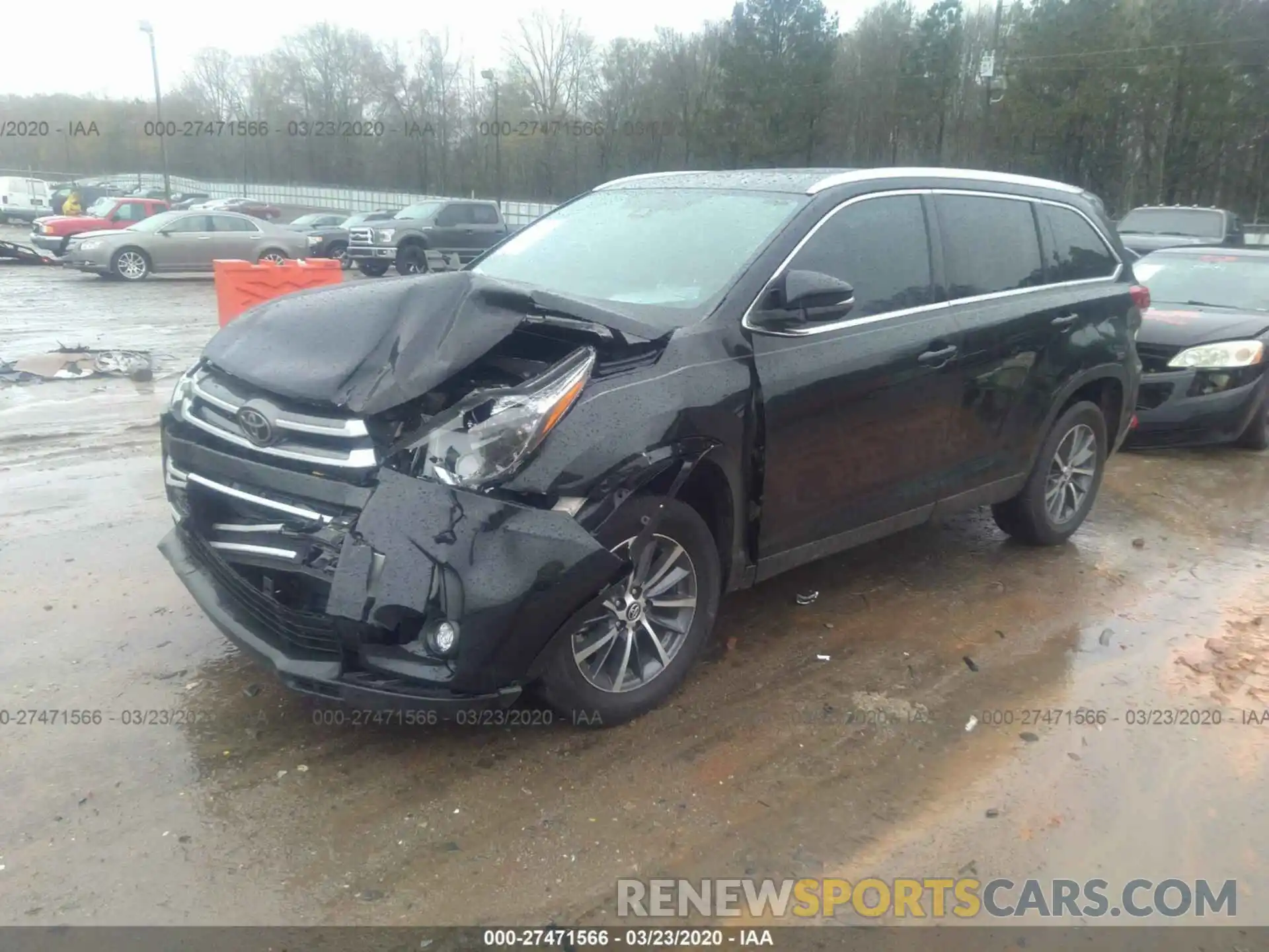 2 Photograph of a damaged car 5TDKZRFH2KS336412 TOYOTA HIGHLANDER 2019