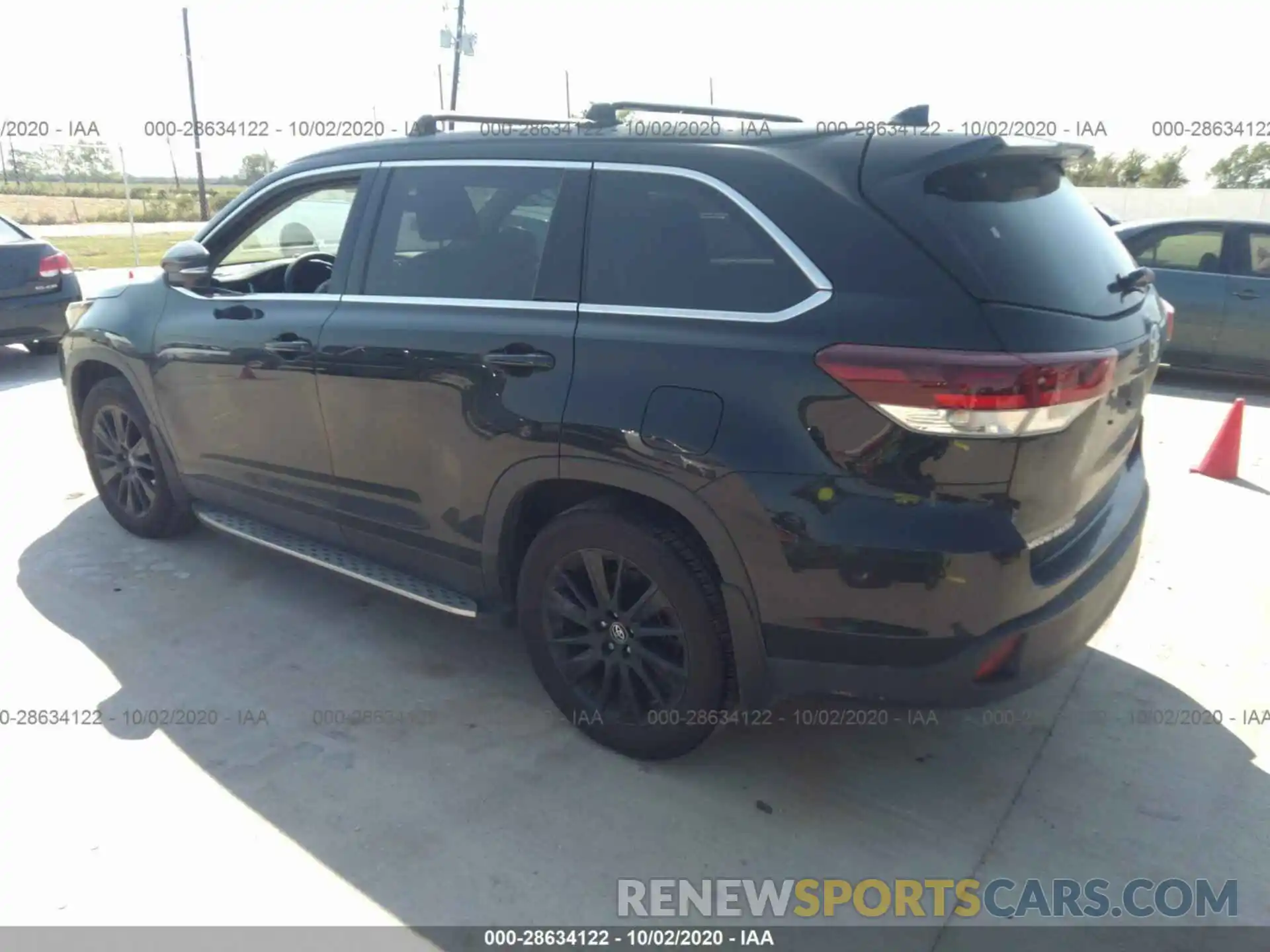 3 Photograph of a damaged car 5TDKZRFH2KS347815 TOYOTA HIGHLANDER 2019